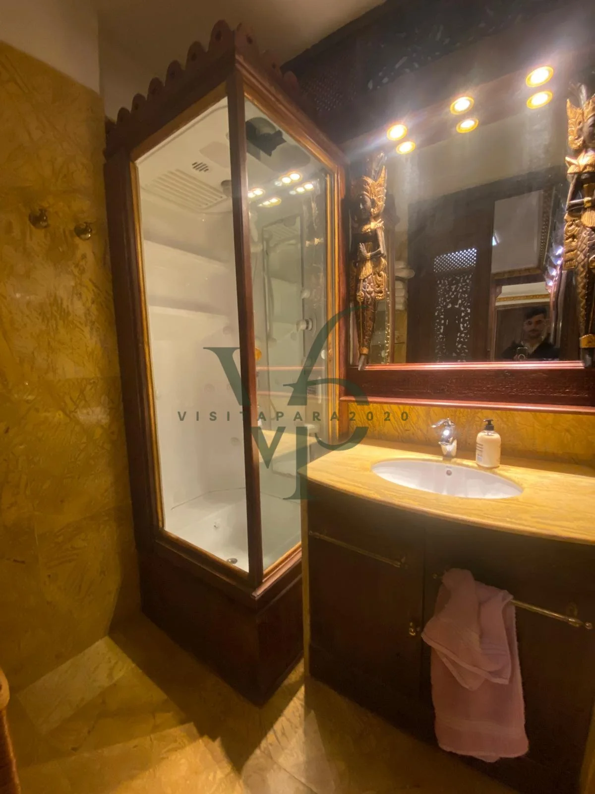 WhatsApp Image 2025-11-28 at 19.37.51 (3).jpg