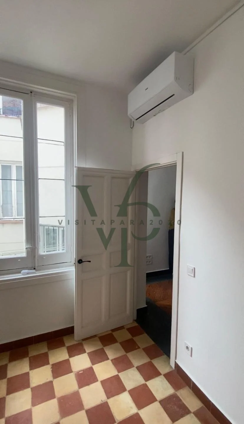 WhatsApp Image 2025-11-03 at 11.13.22 (1).jpg