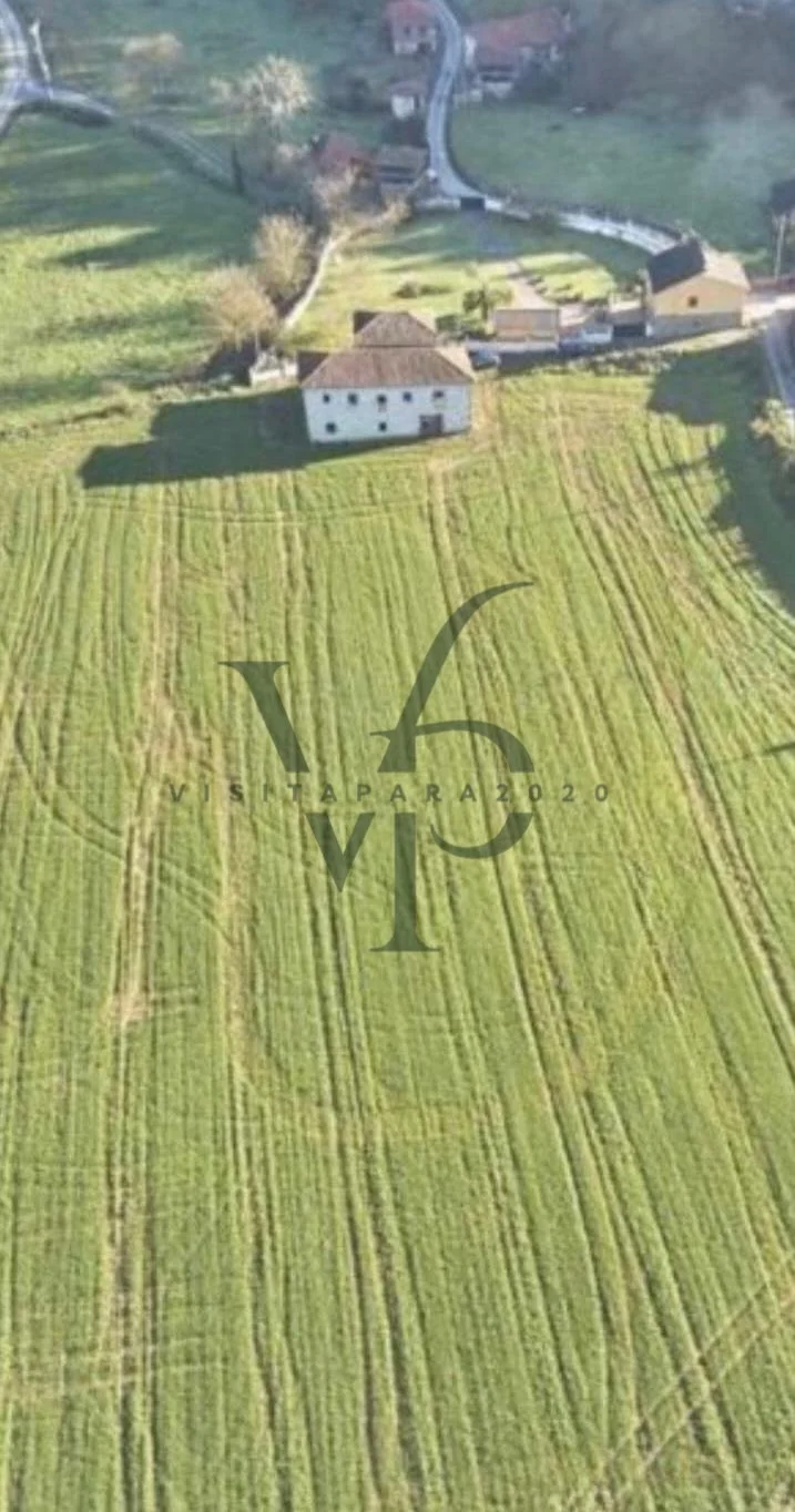 WhatsApp Image 2025-11-28 at 18.44.30 (3).jpg