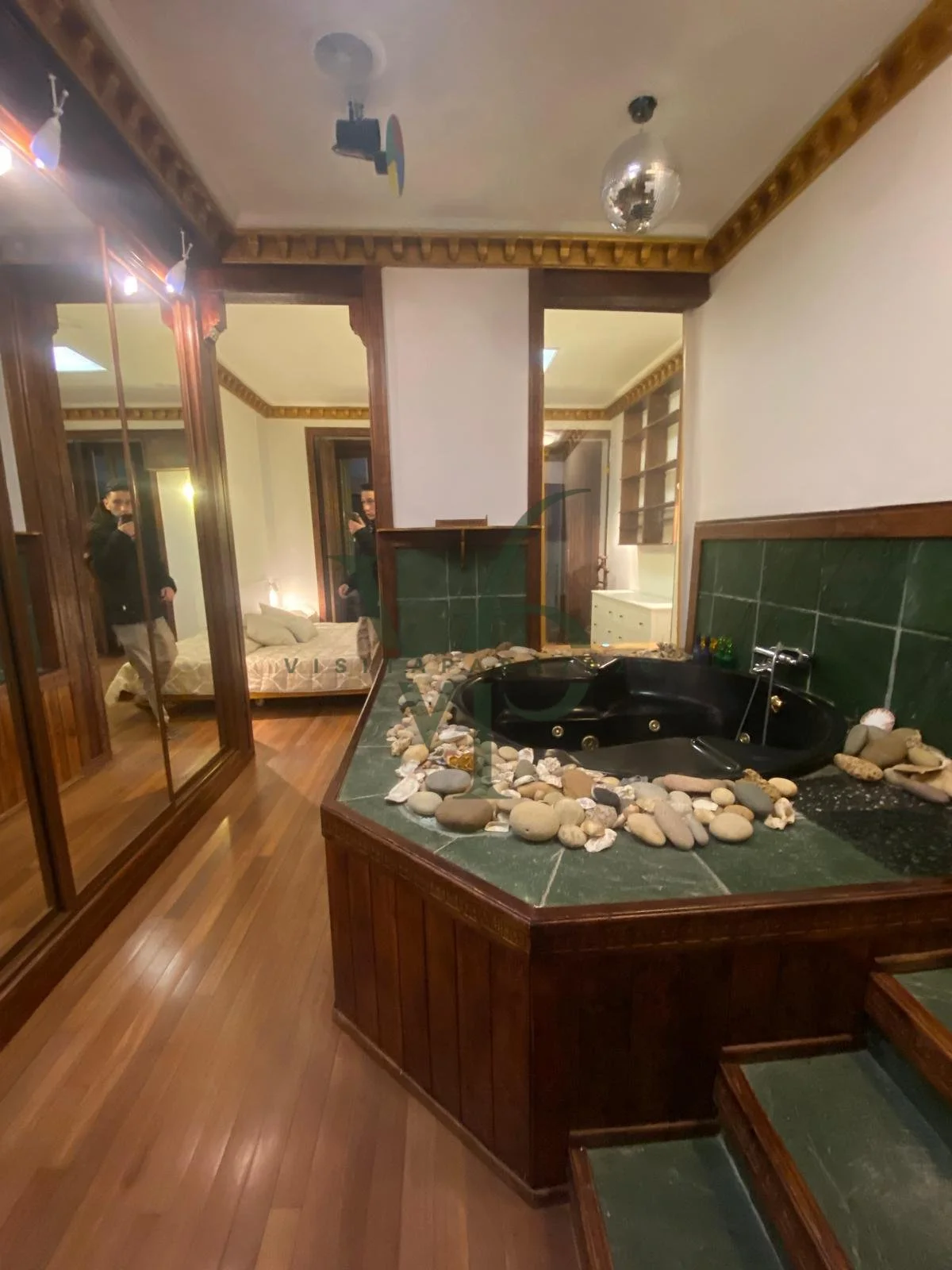 WhatsApp Image 2025-11-28 at 19.37.49.jpg