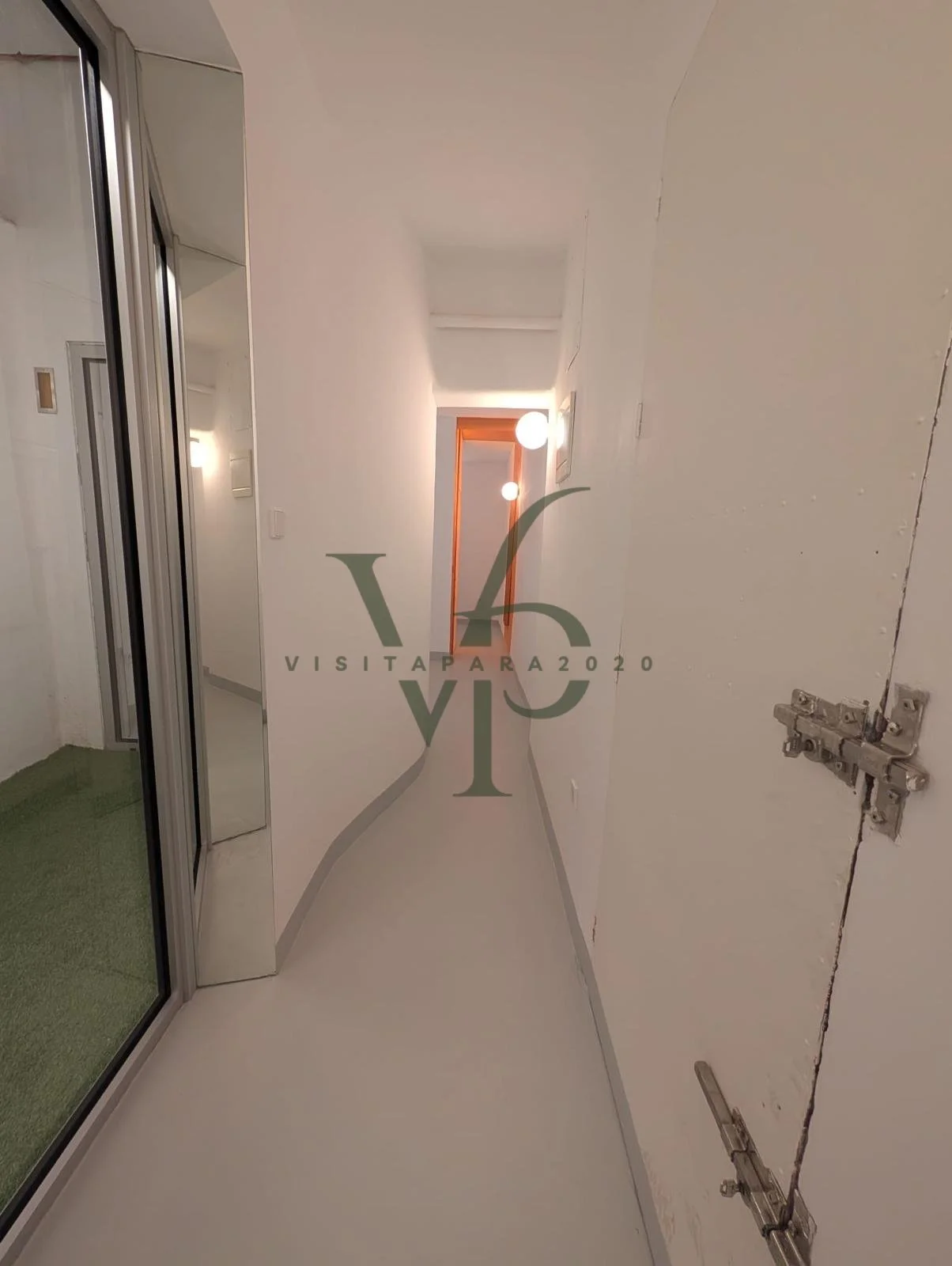 WhatsApp Image 2025-11-28 at 18.40.43 (8).jpg