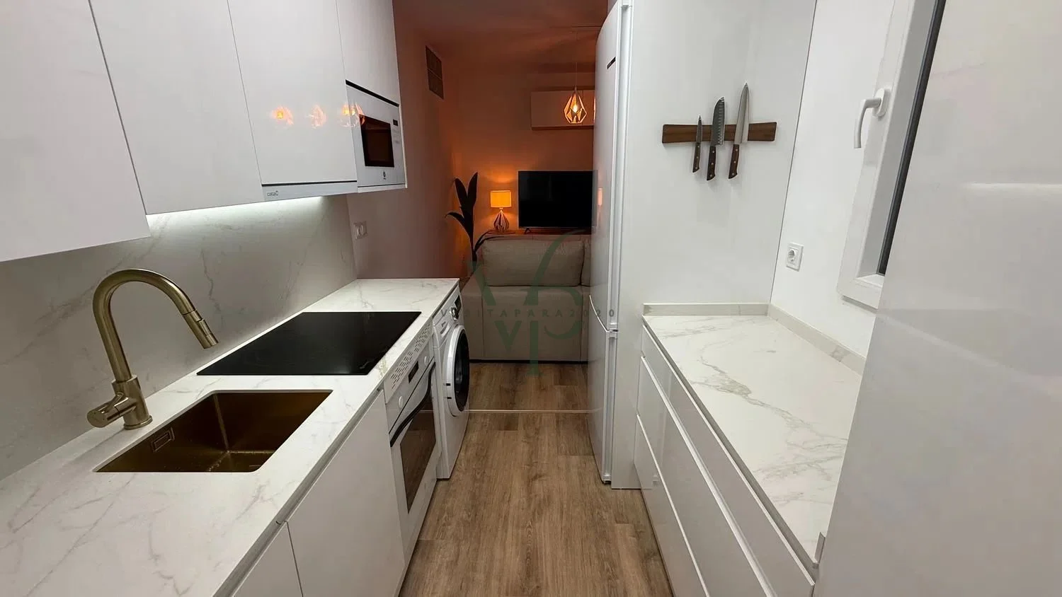 WhatsApp Image 2025-12-16 at 18.31.58.jpg