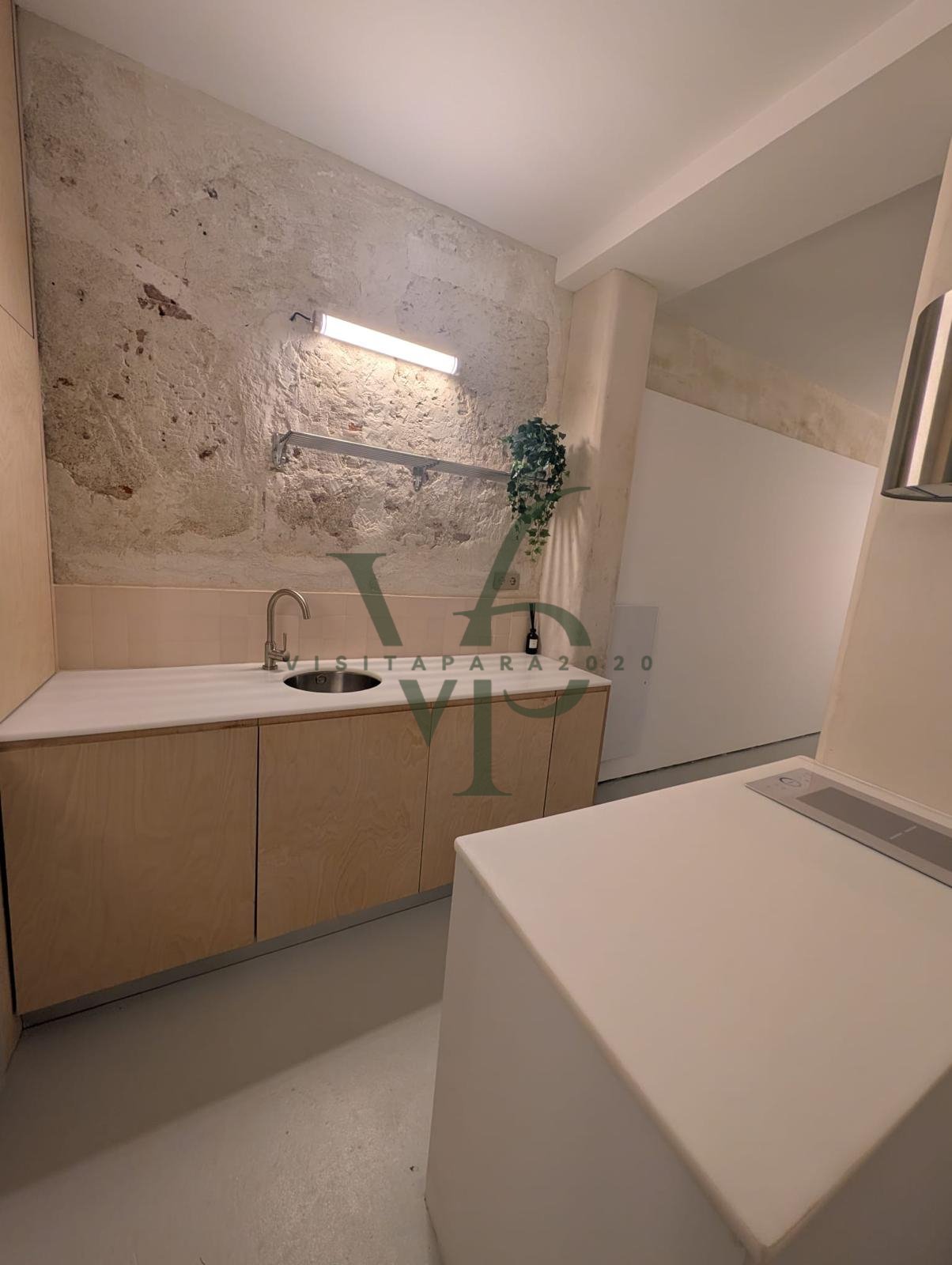 WhatsApp Image 2025-11-28 at 18.40.43 (1).jpg