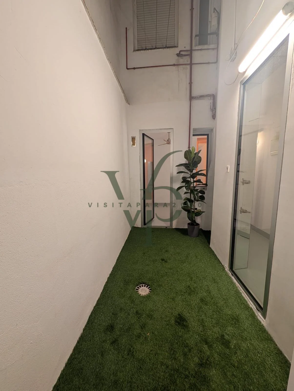 WhatsApp Image 2025-11-28 at 18.40.39 (3).jpg