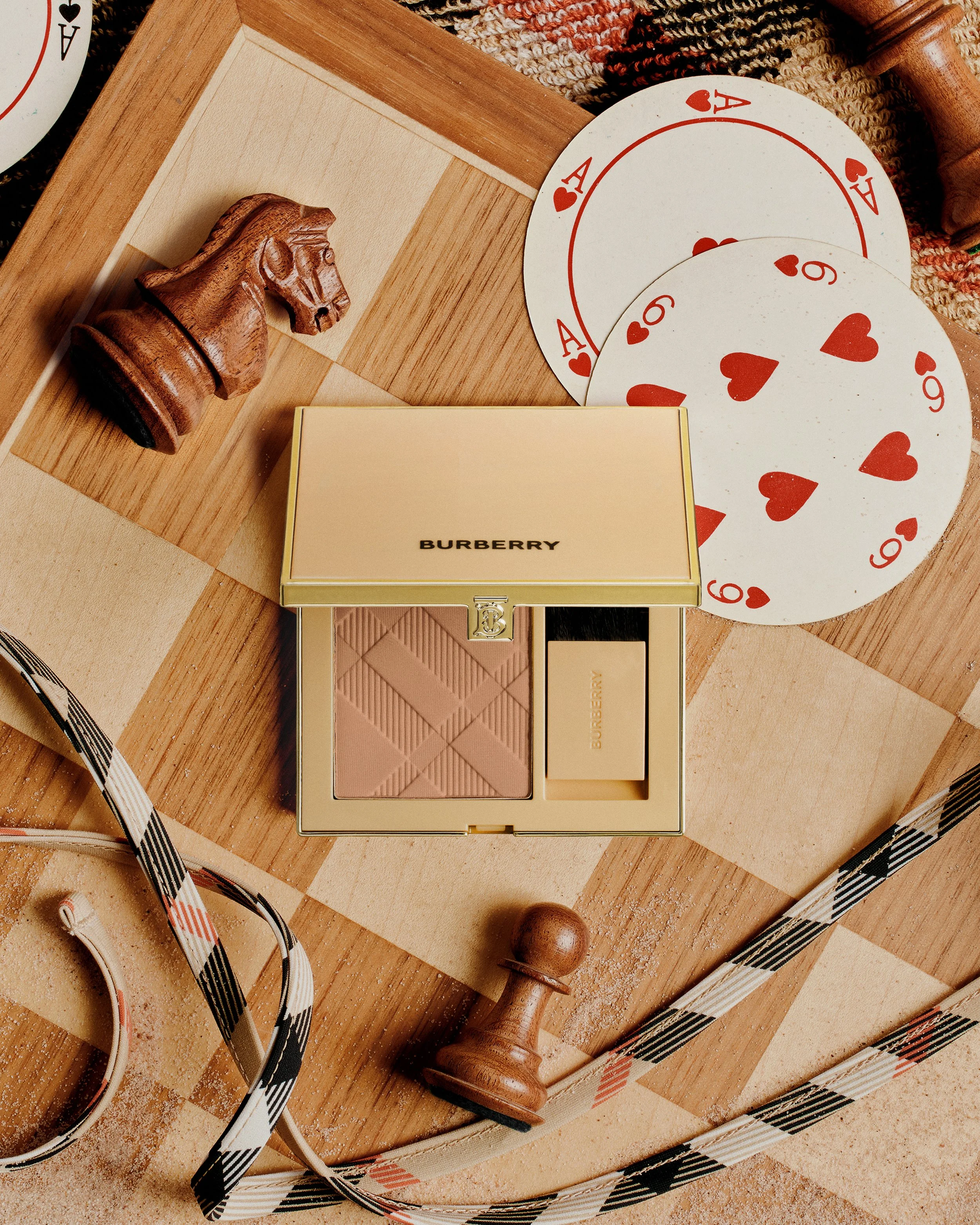 Burberry Beauty_Sam Nicklin_7.jpg
