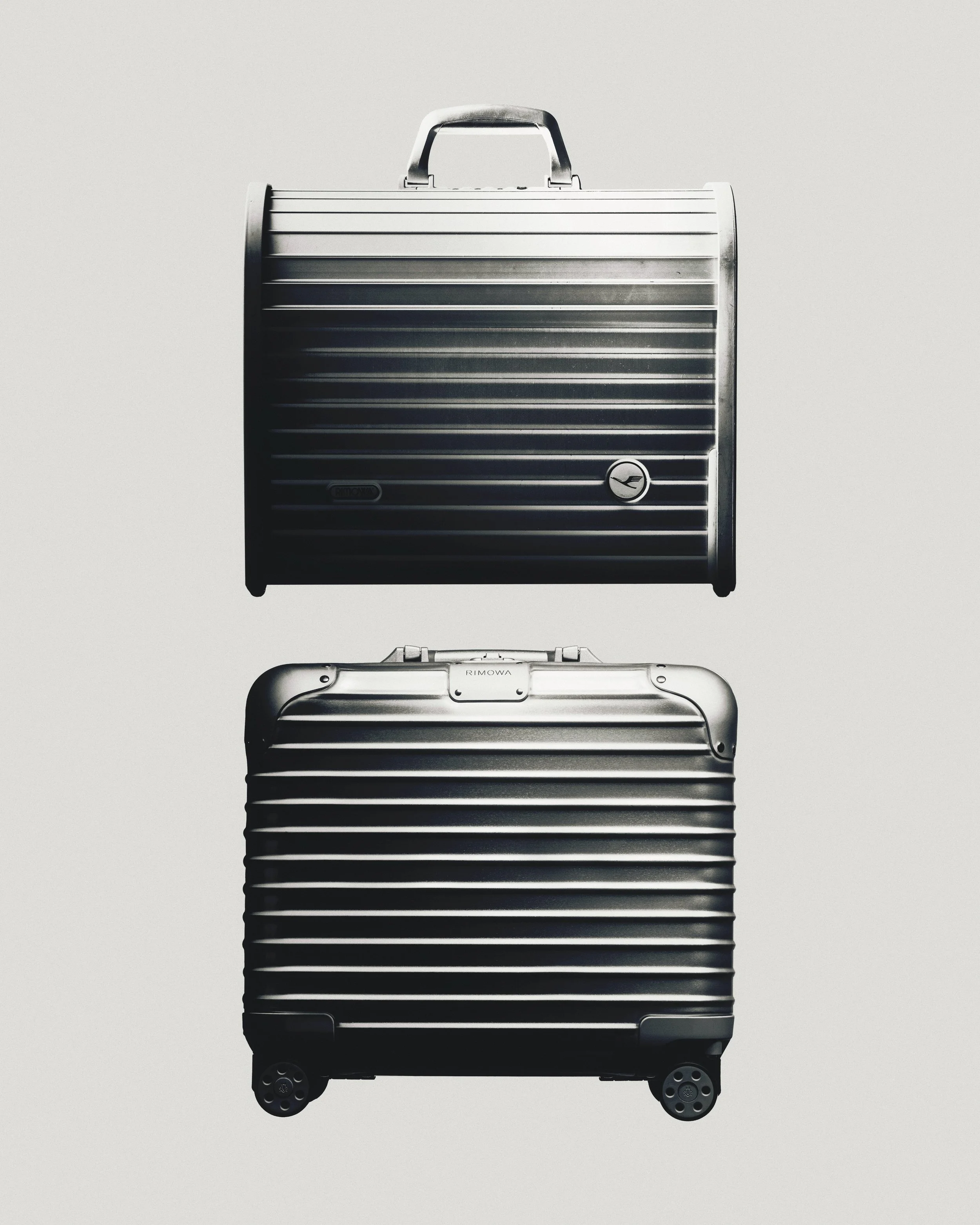 Rimowa_Sam Nicklin_1.jpg