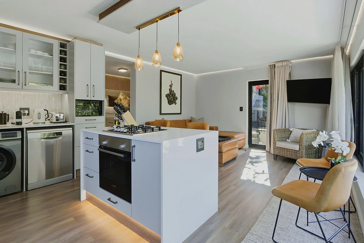 Kitchen to Lounge.jpg