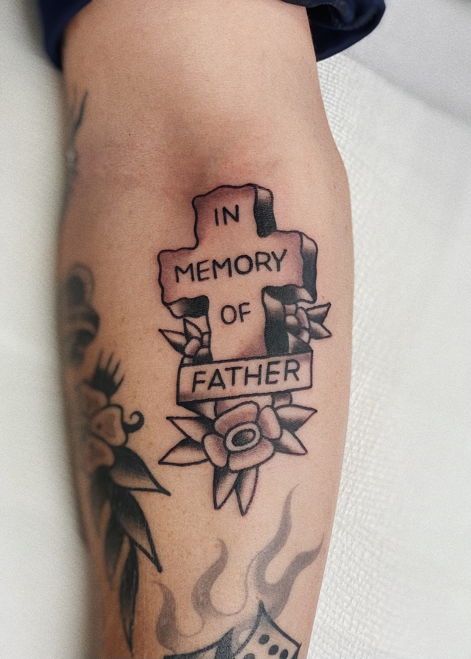 Hamish Robins Traditional Gravestone Banner Memorial Tattoo Brisbane West End Queensland Australia