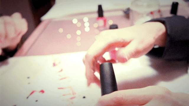 Manicure.gif