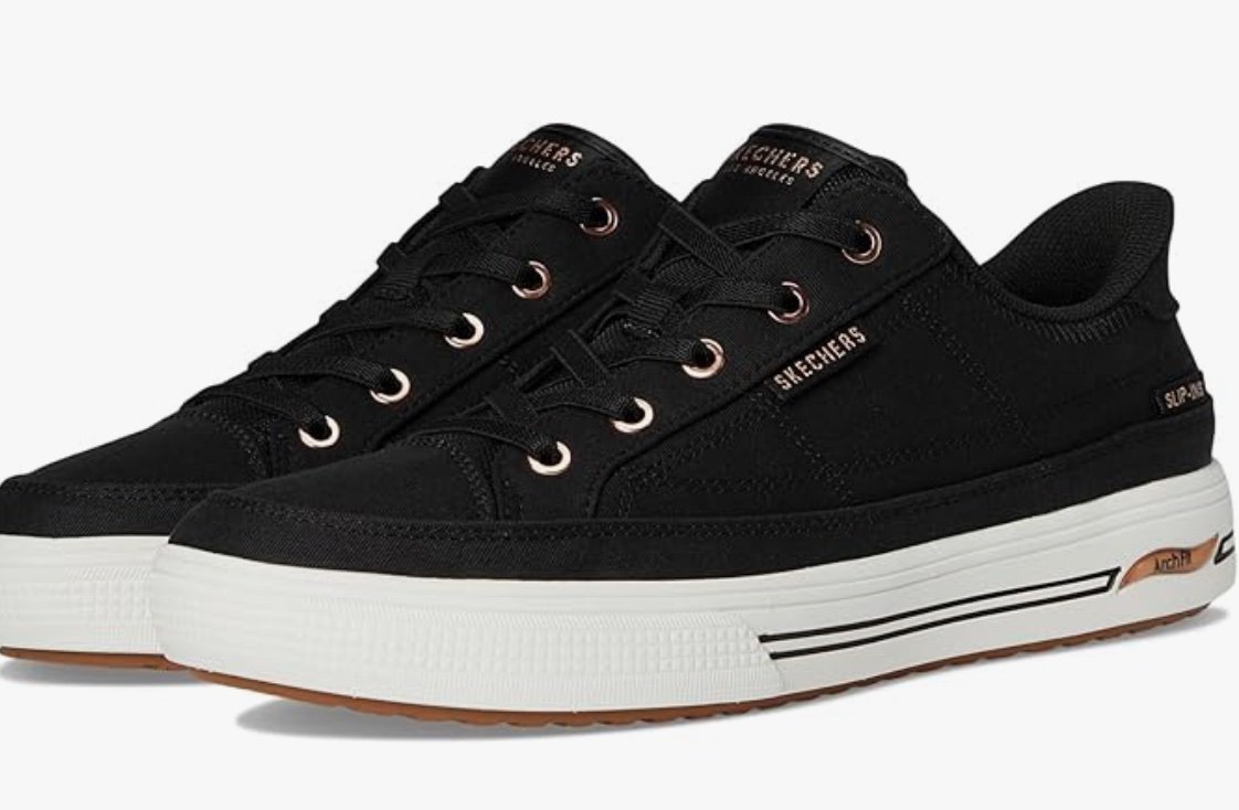 These are casual and comfortable. If your outfit needs a comfy and casual vibe, these are your pick.