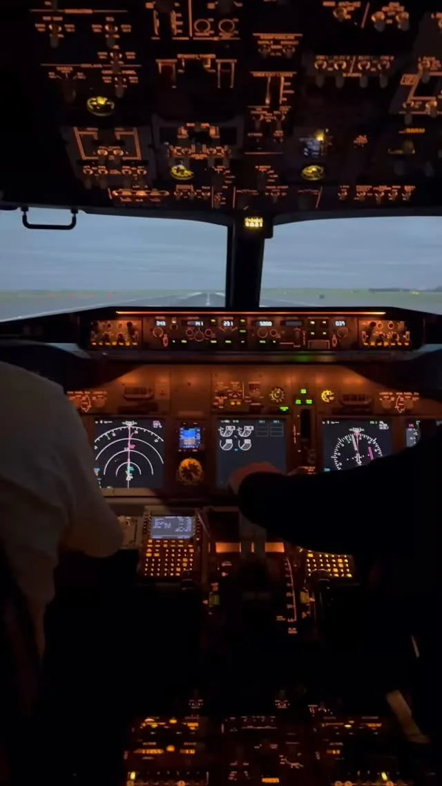 Peter was recently offered 2 jobs after attending our sim assessment preparation. Despite a 5 year break, Peter was offered jobs with both Jet 2 and British Airways.
Seen here jetting out of Manchester in one of our 737 training simulators.
Upcomi