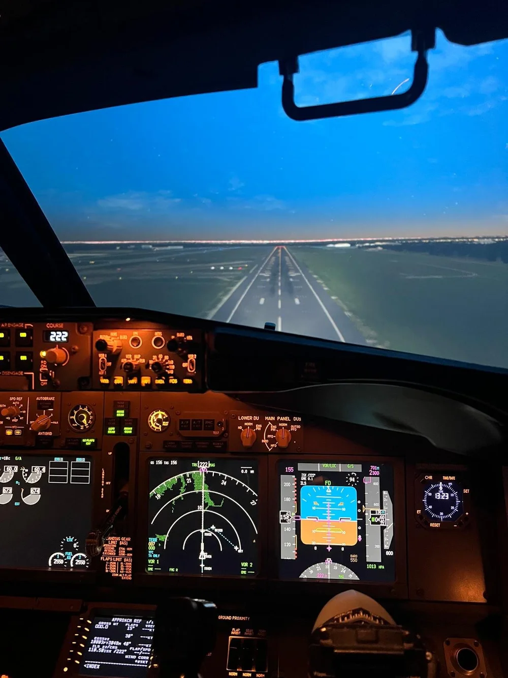 Boeing 737-800 flight training device flight deck, Peterborough