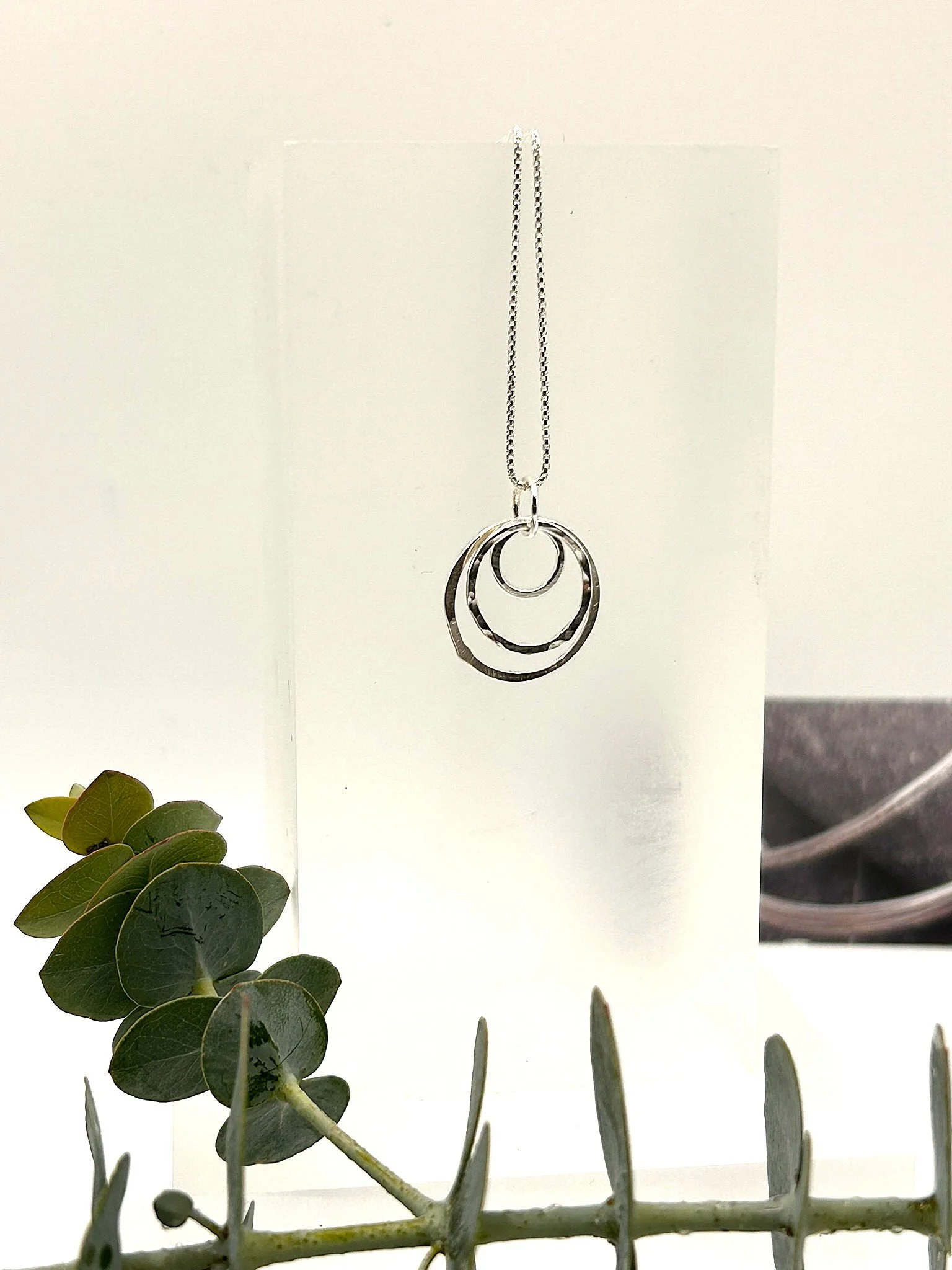 Small 3 Circle Pendant Necklace: (16” Silver chain)
