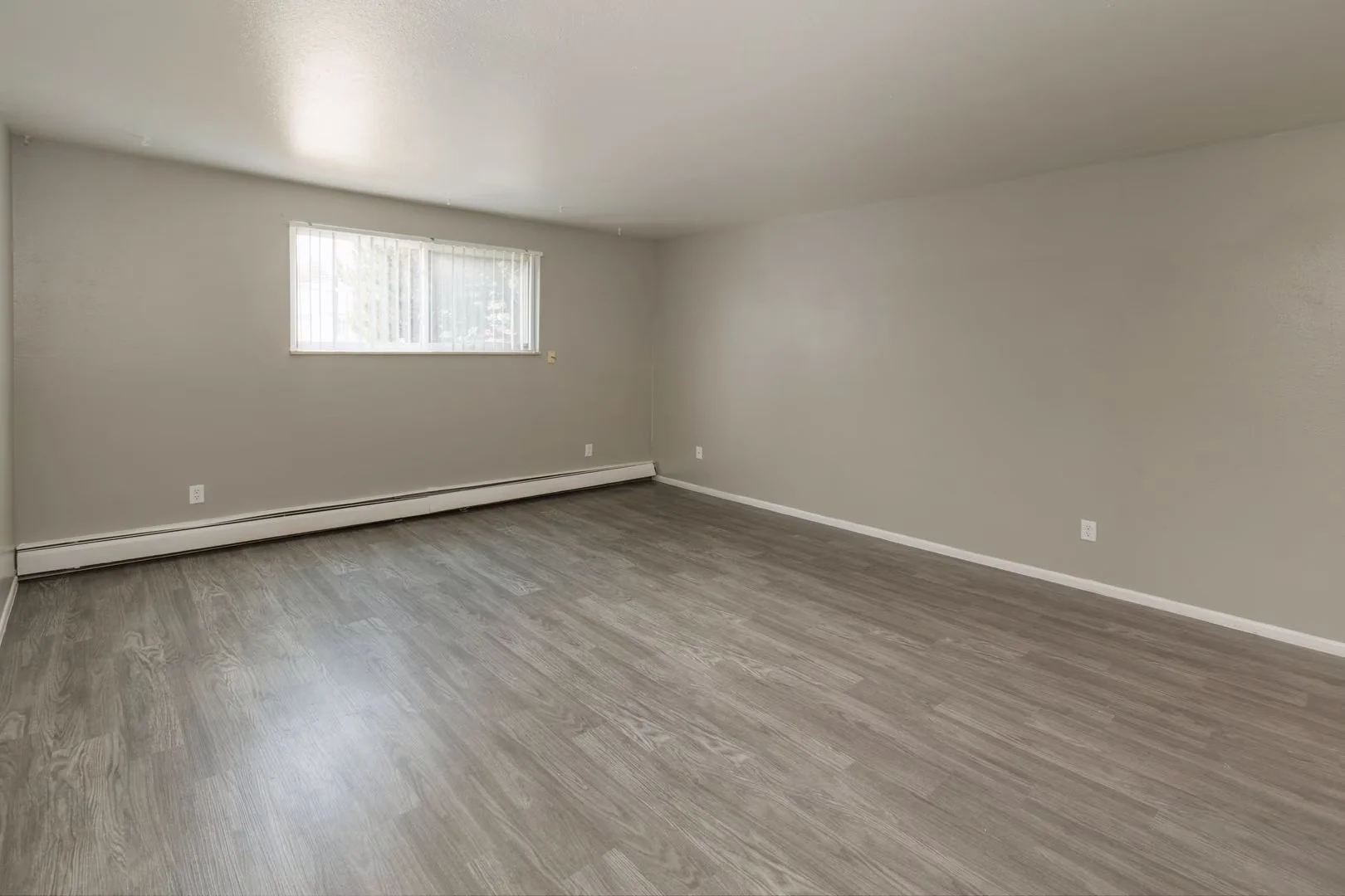 mason-manor-apartments-colorado-springs-co-interior-photo (2).jpg