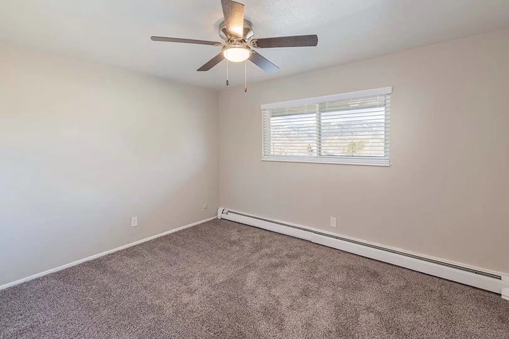 mason-manor-apartments-colorado-springs-co-interior-photo (14).jpg
