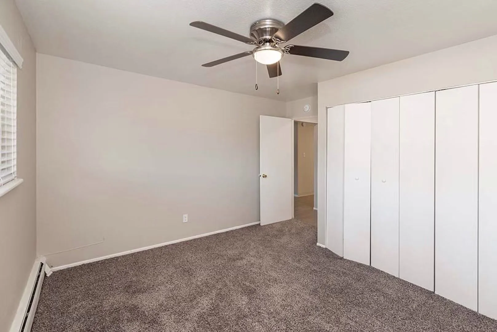 mason-manor-apartments-colorado-springs-co-interior-photo (15).jpg