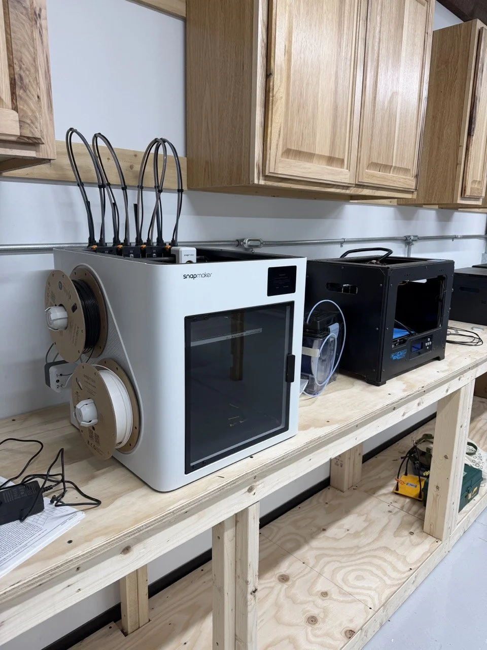 Intro to 3d Printers and Additive Manufacturing