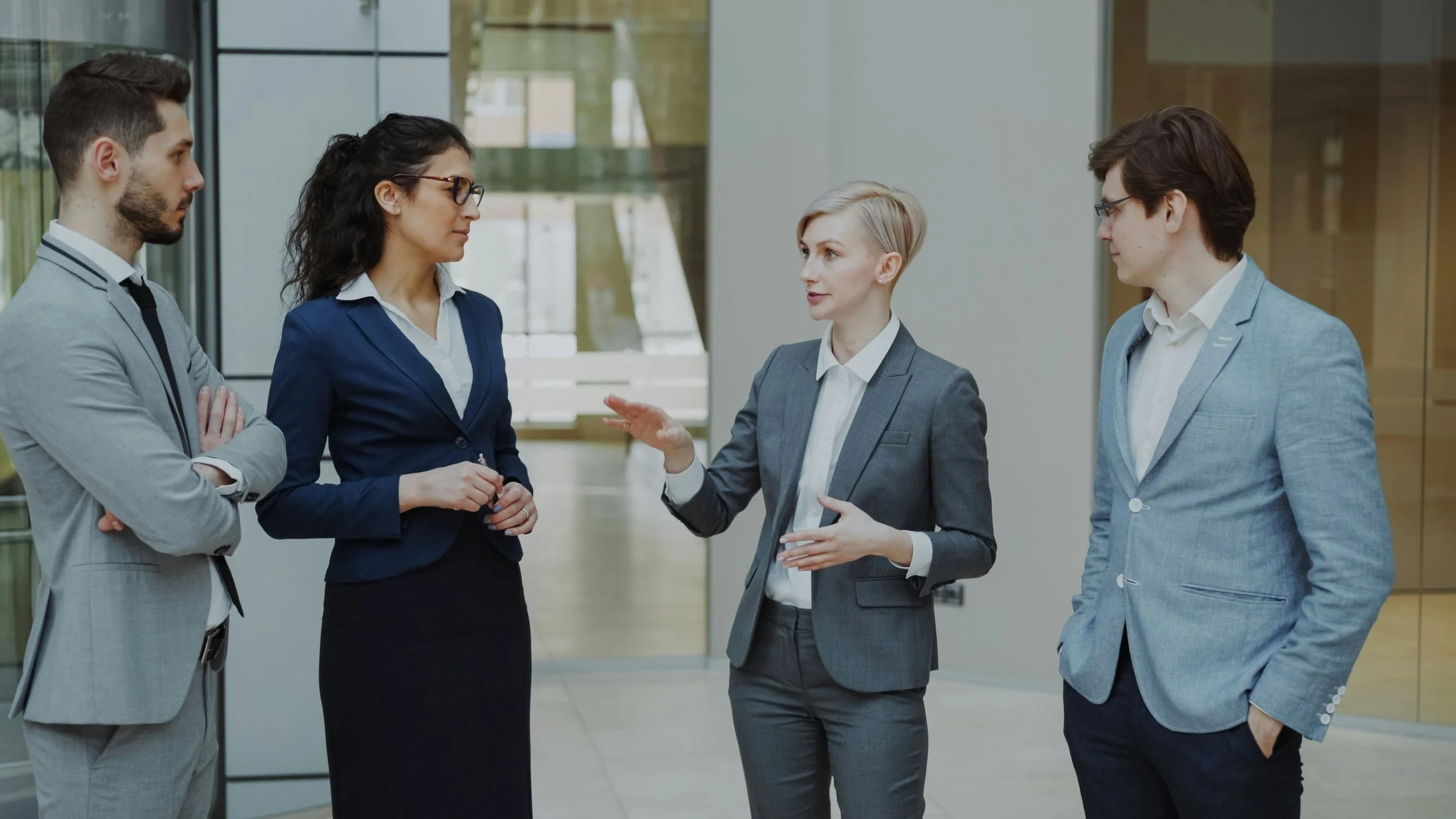 Fractional to Full-Time: How to Plan a CFO Handover That Doesn't Disrupt the Business