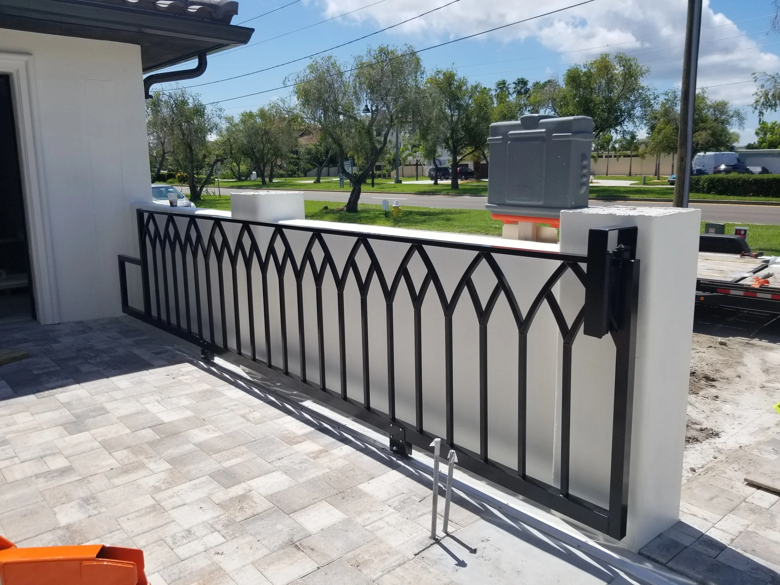 Your Guide To Sliding Gate Installation and Repair