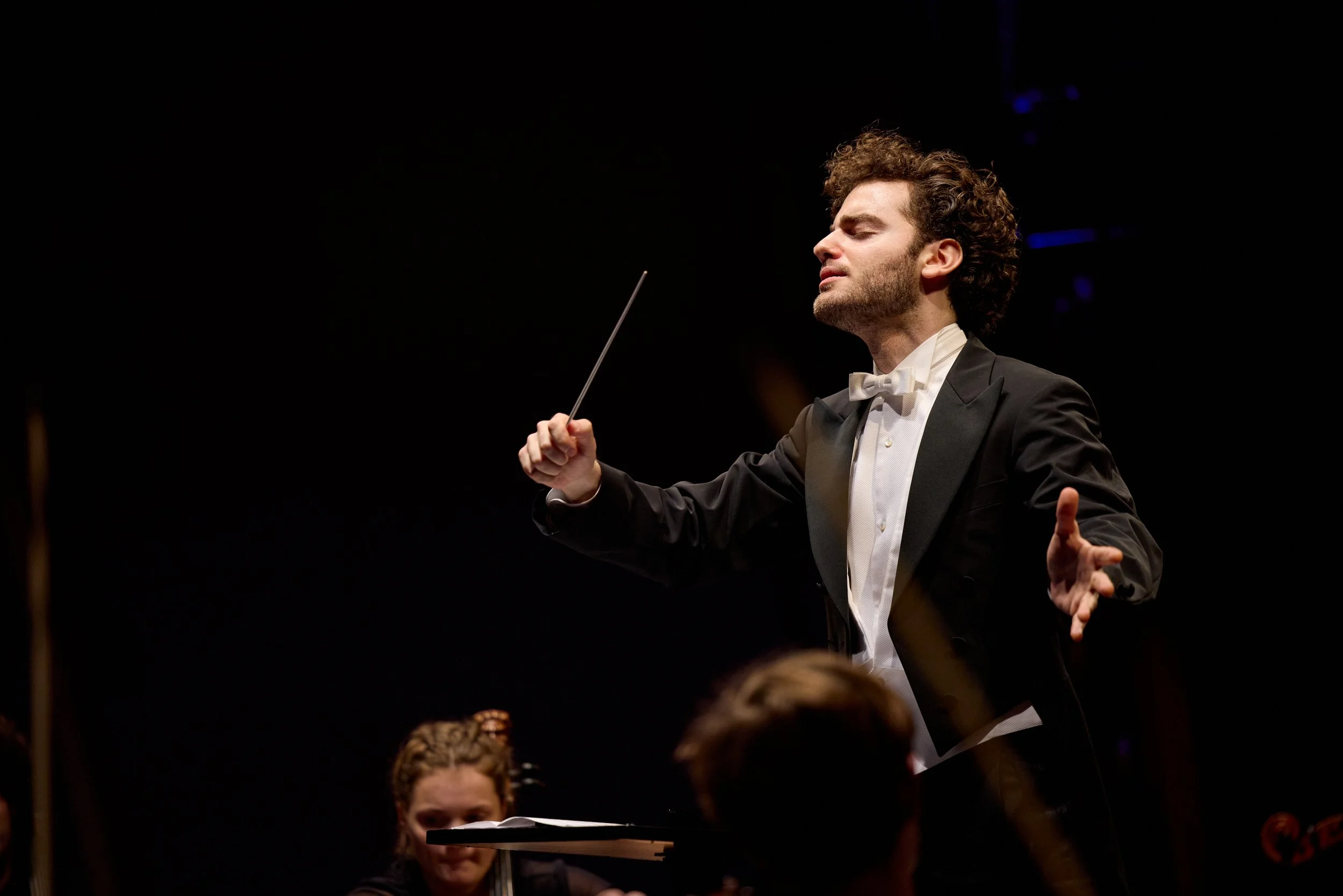 Emmanuel Tjeknavorian - erfolgreiches US Debüt