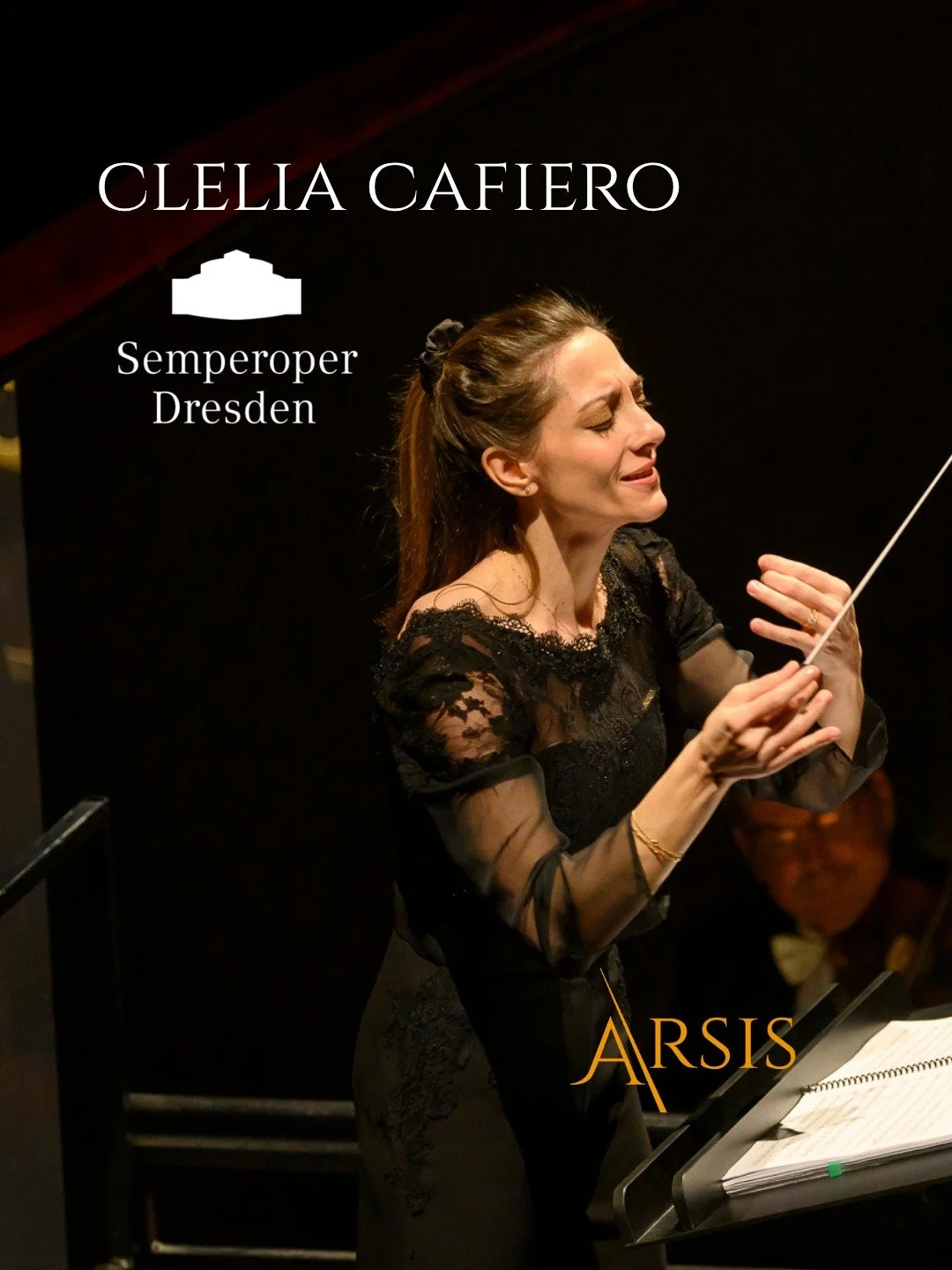 Tonight, @cleliacafiero takes to the podium to conduct La Traviata in Dresden @semperoper in a stellar production set in the dazzling world of 19th-century vaudeville by Barbora Hor&aacute;kov&aacute; Joly.