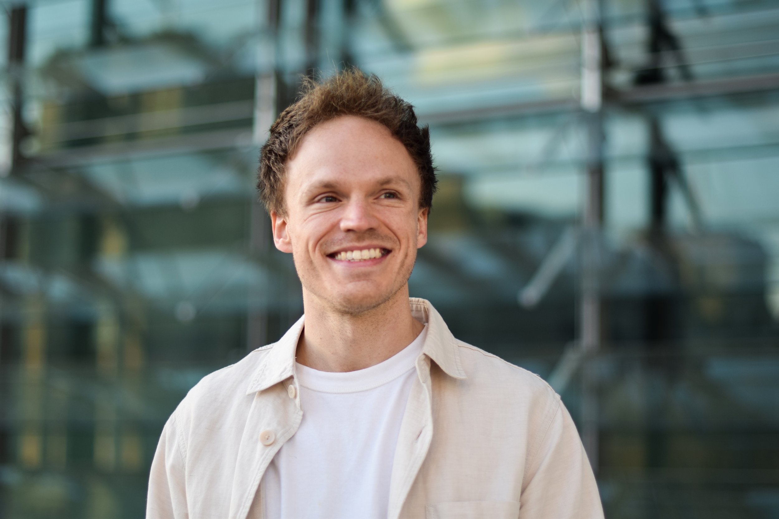 Finnegan Downie Dear dirigiert Der Rosenkavalier bei Garsington Opera
