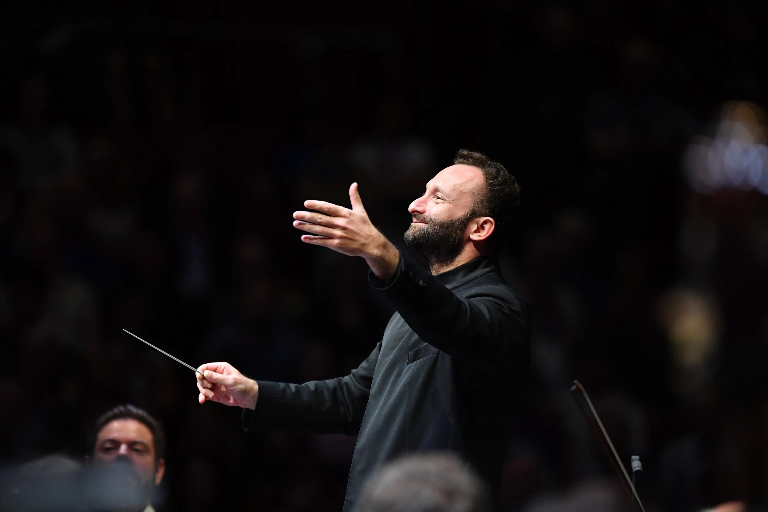 Kirill Petrenko leitet die Berliner Philharmoniker auf Europatournee