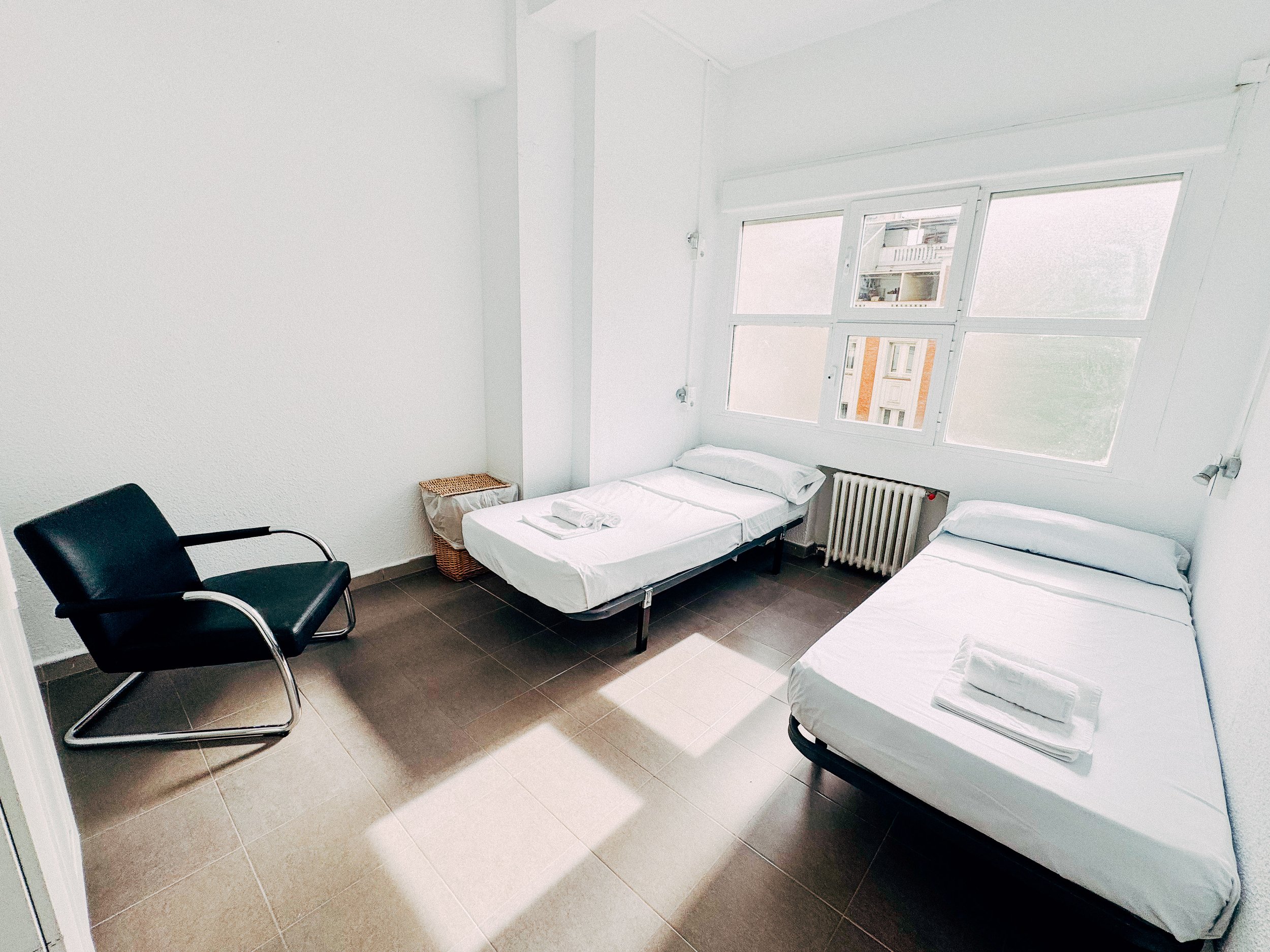 HABITACIÓN 2_1.jpg