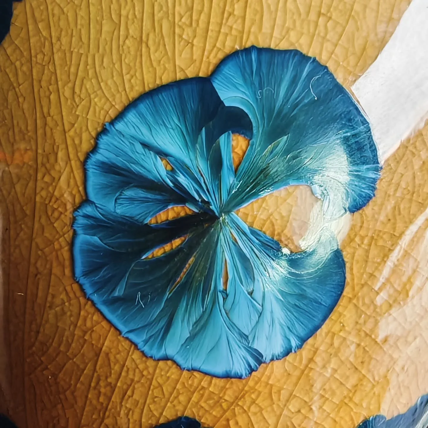 - Pansy -
Fall 2025
Summer's last survivor, seeing the season fall
.
.
.
#porcelain #ceramics #pottery #handmade  #ceramicart #crystallineceramics  #crystallineglaze #porcelainart  #studioceramics #contemporaryceramics #crystalline #handmadeceramics 