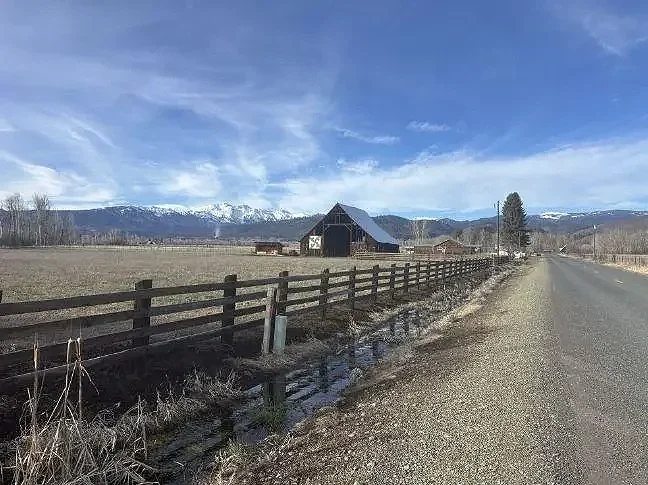 Halfway’s Fourth of July expands with gravel festival