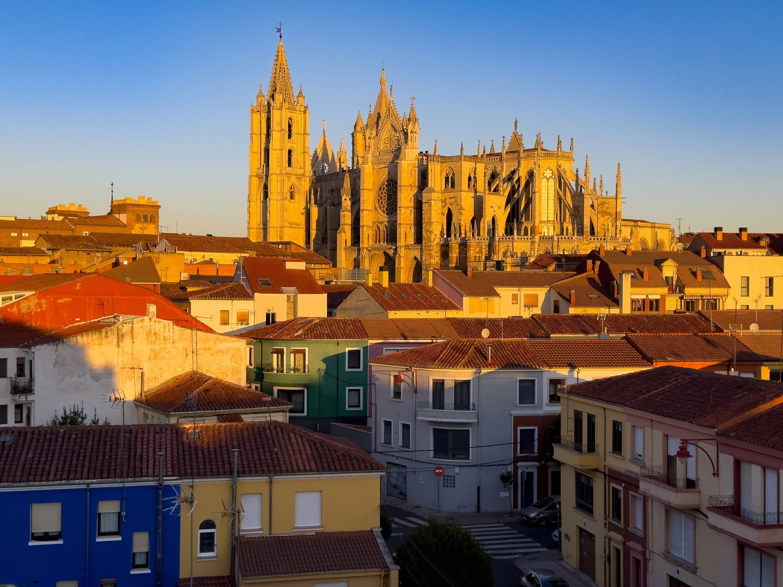 Leon Cathedral lit at sunrise - September 2025
