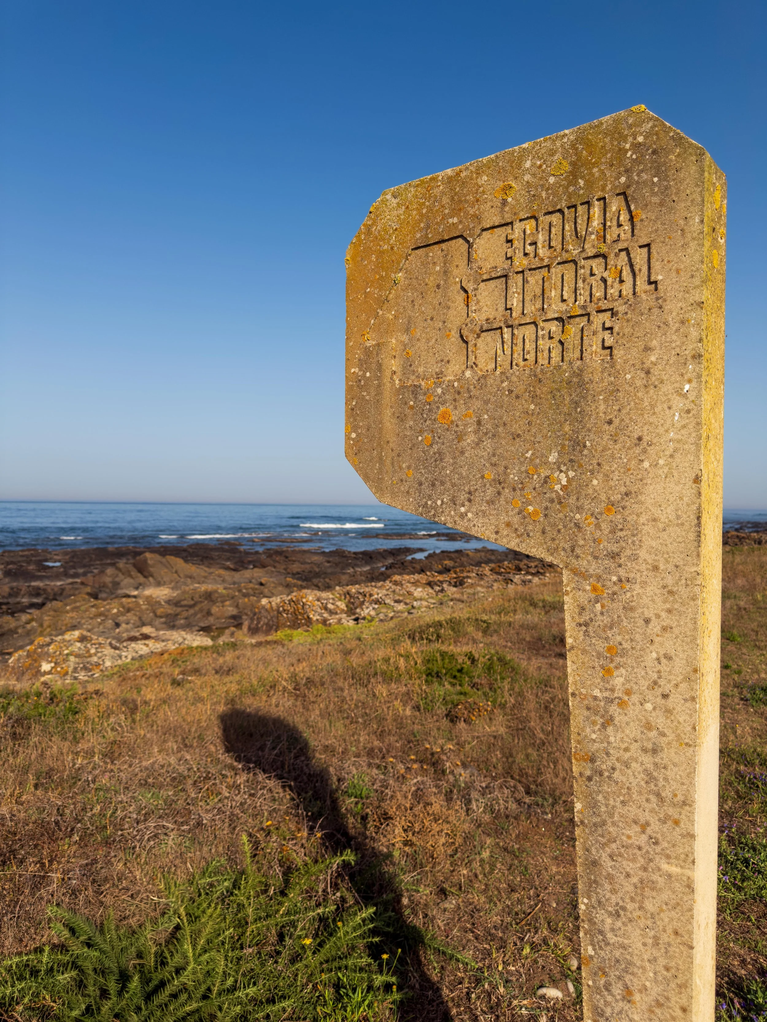 Sign post