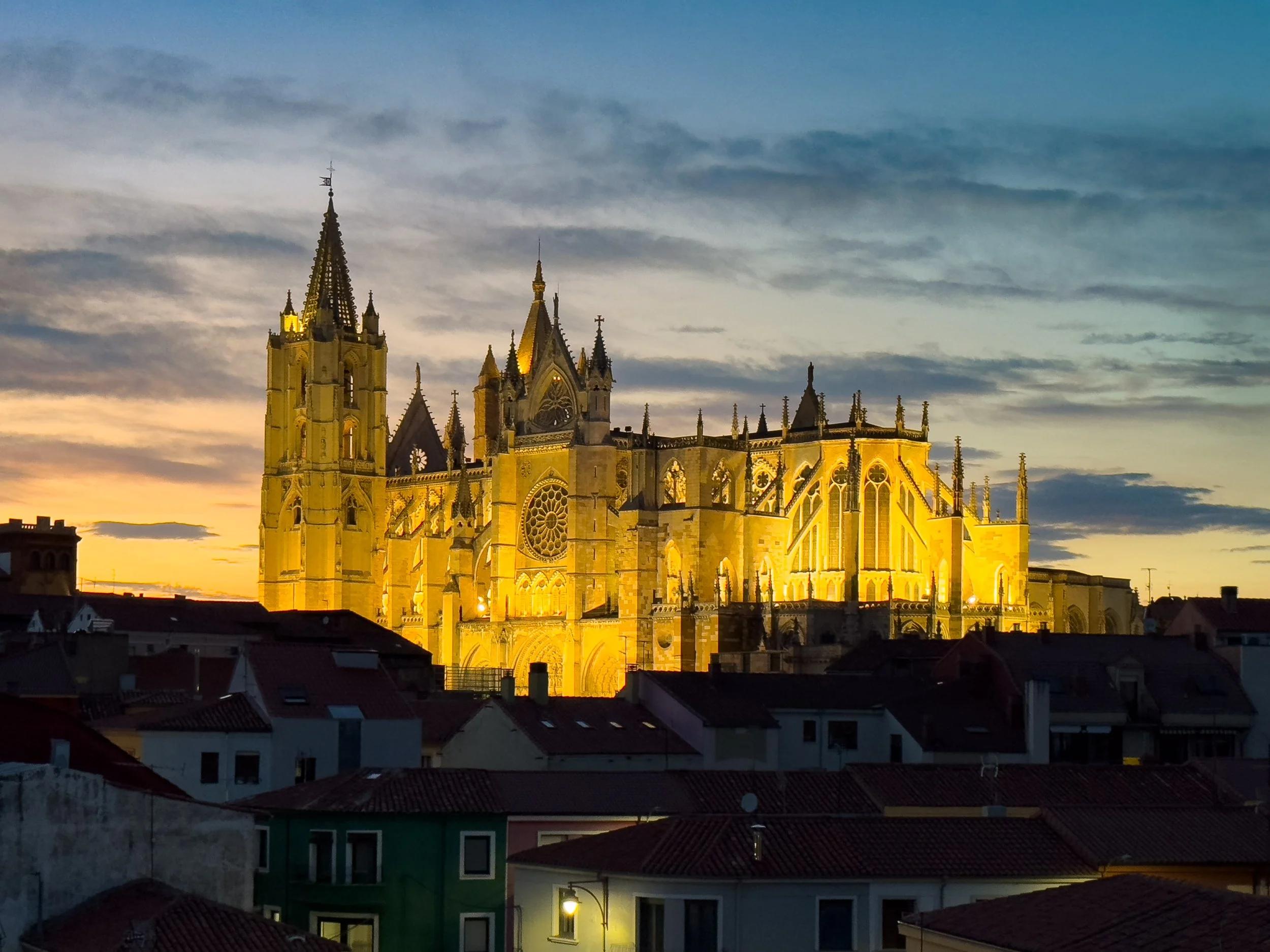 Leon Cathedral lit at sunset September 2025