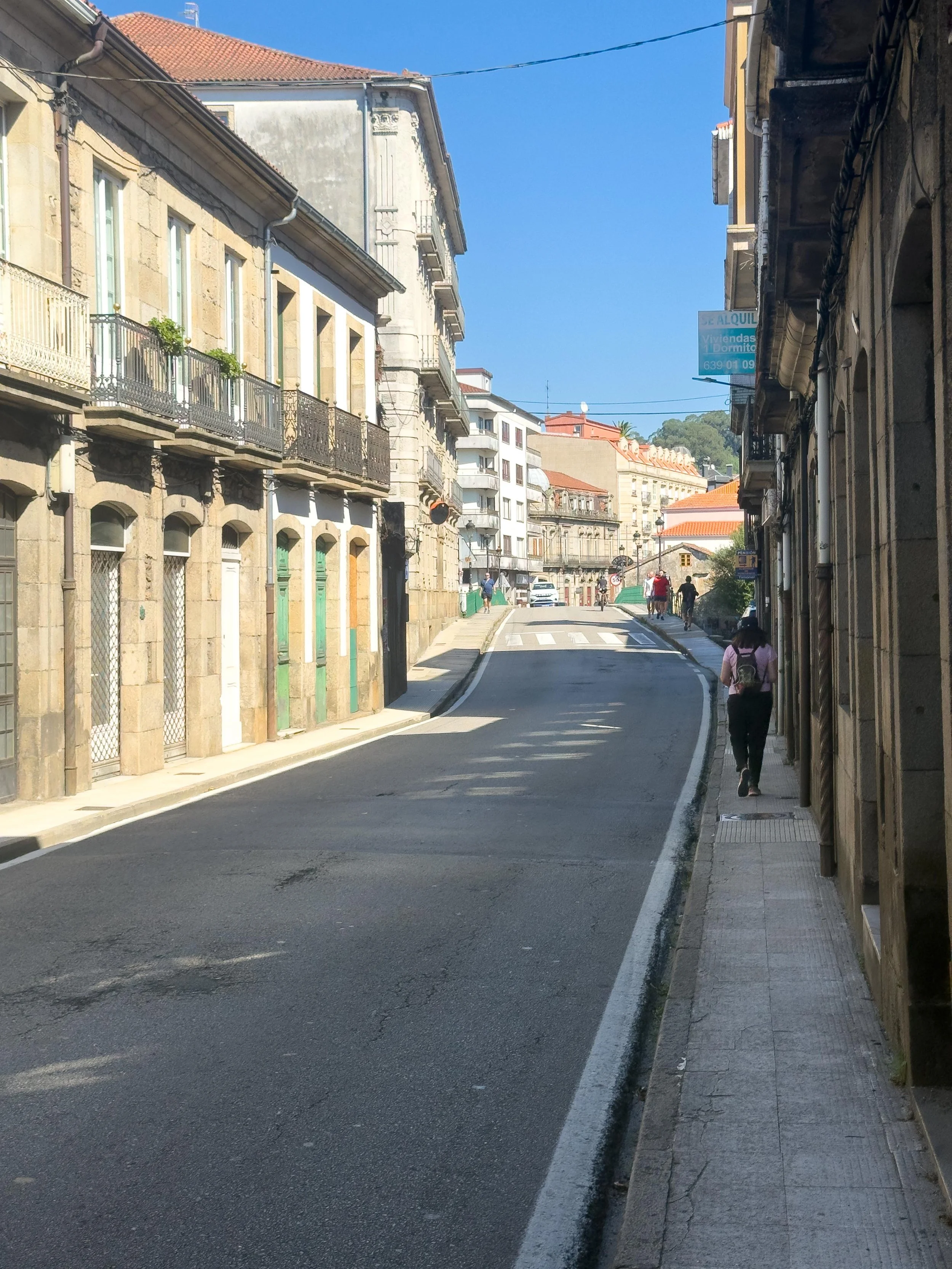 Finally!  The outskirts of Caldas de Reis!