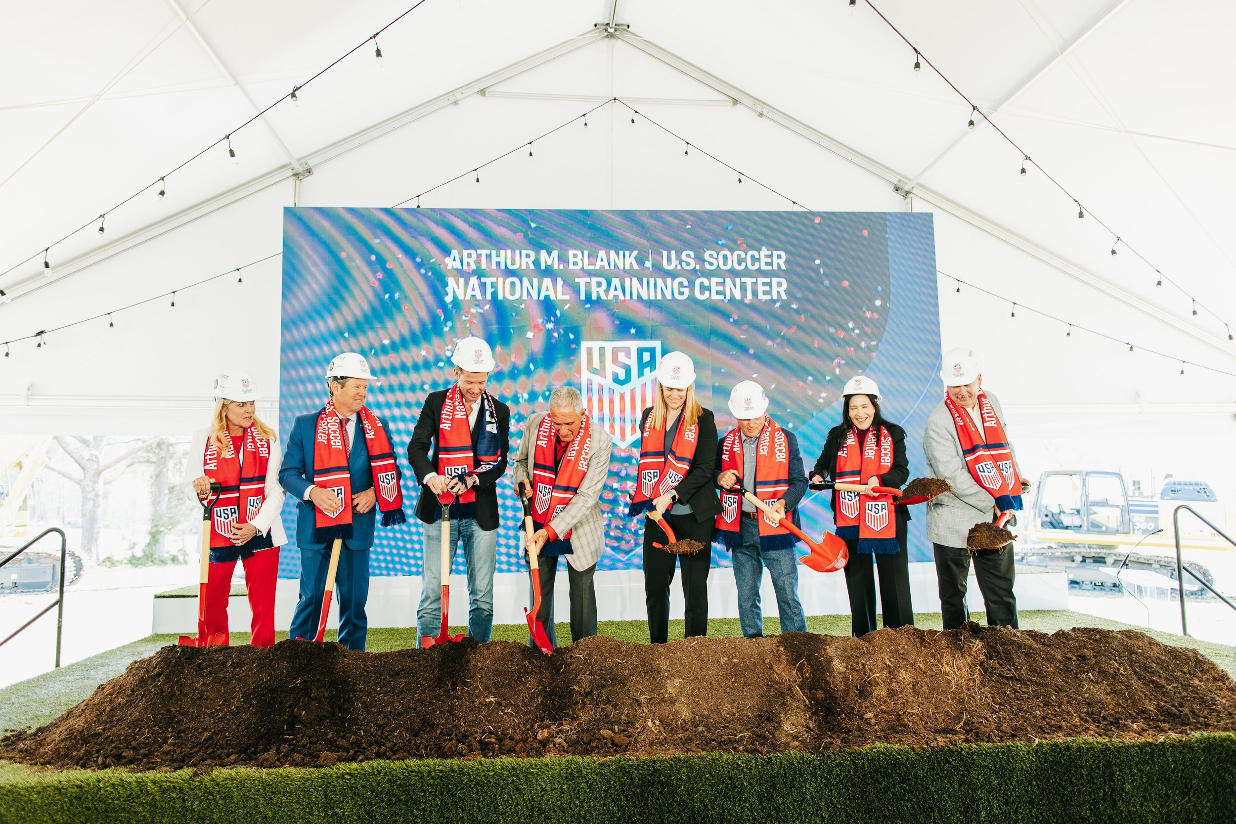 USSoccer_GroundBreaking-86.jpg