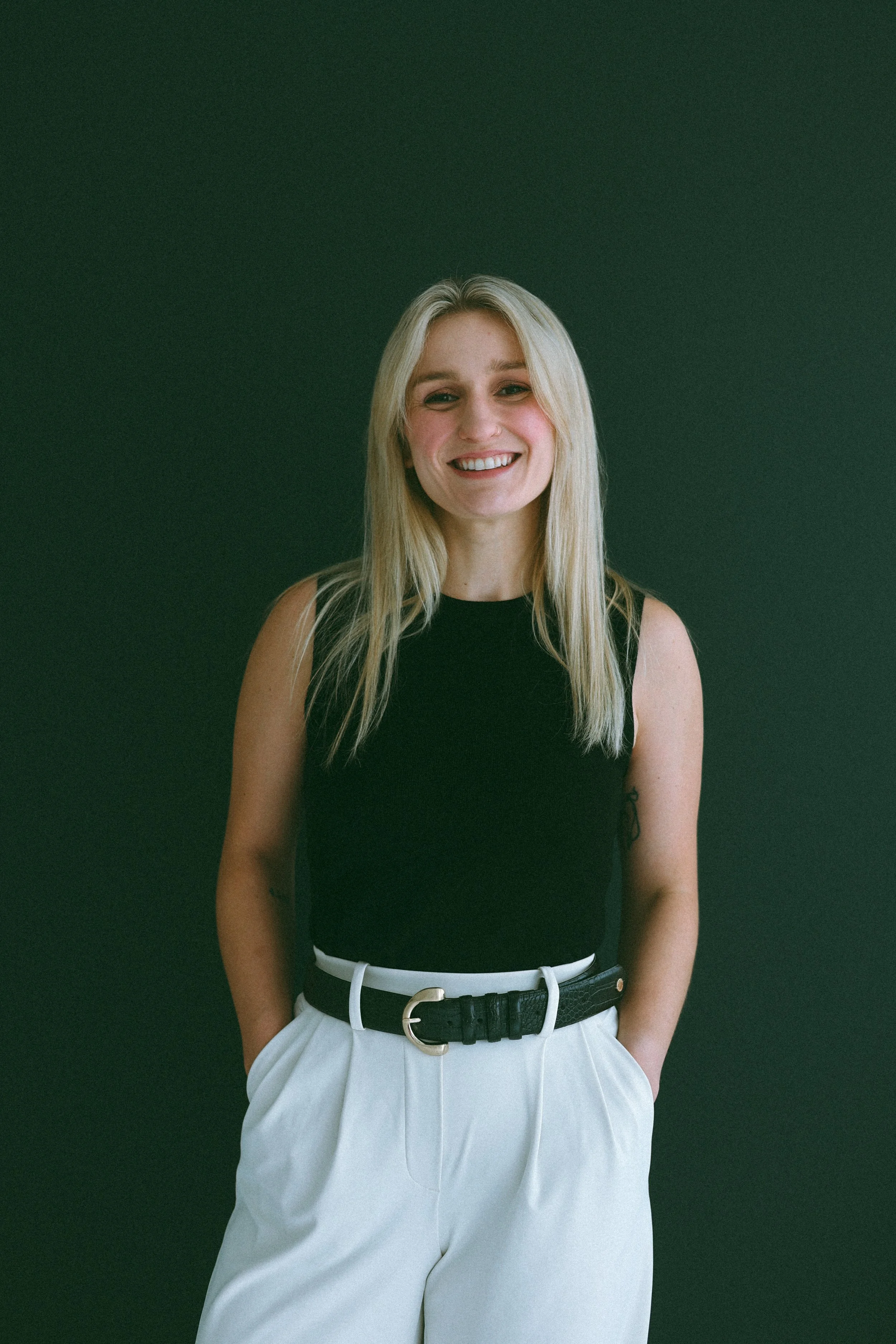 Brooke Terry, a relational trauma-informed therapist offering online therapy in Oregon.