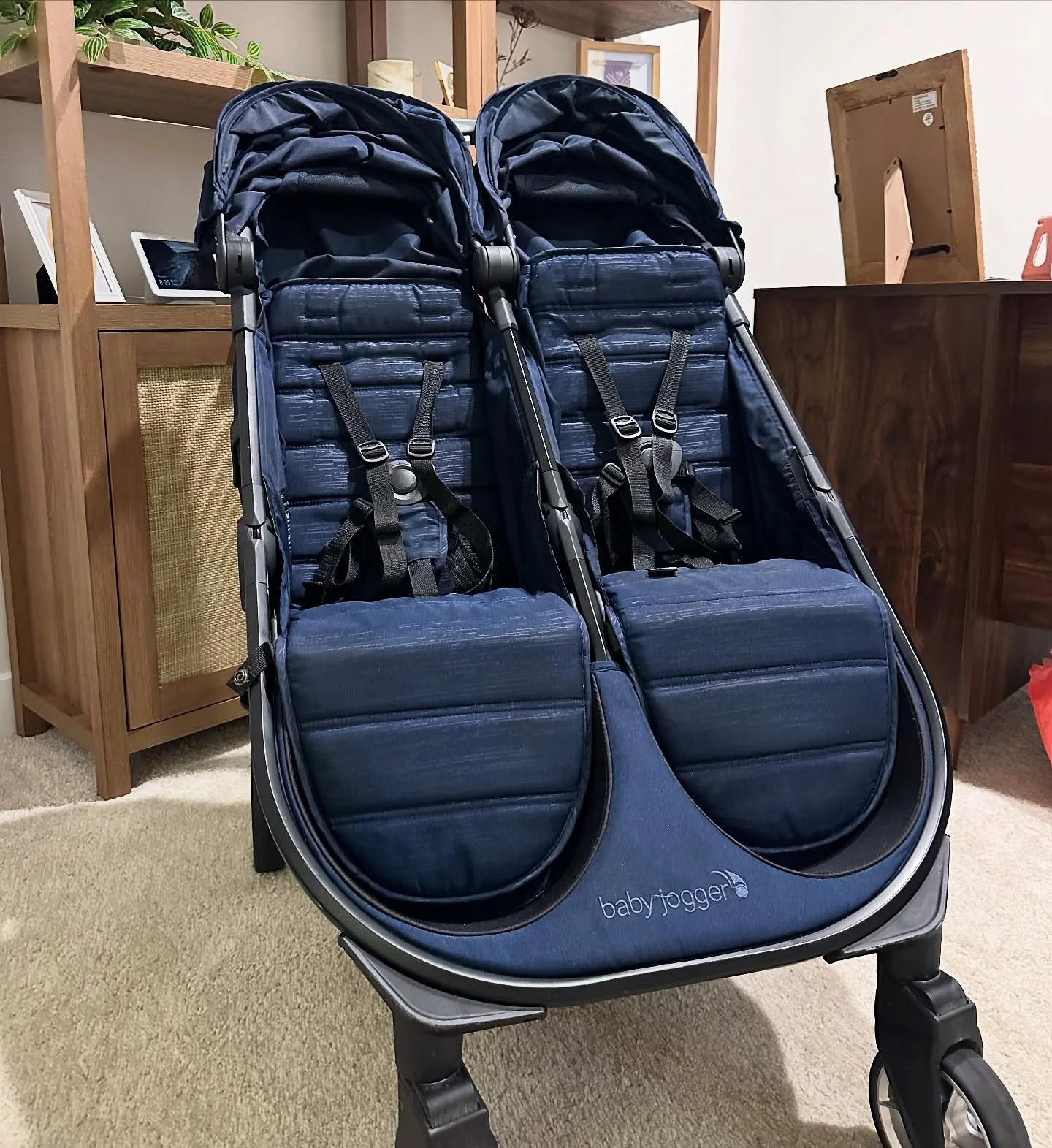 🚼 Double the stroller, double the crumbs&hellip; but also double the ✨ transformation!

Check out this Baby Jogger twin stroller we just wrangled &mdash; from dusty, crumb-covered, and well-loved ➡️ to fresh, clean, and ready for more adventures. 🧼