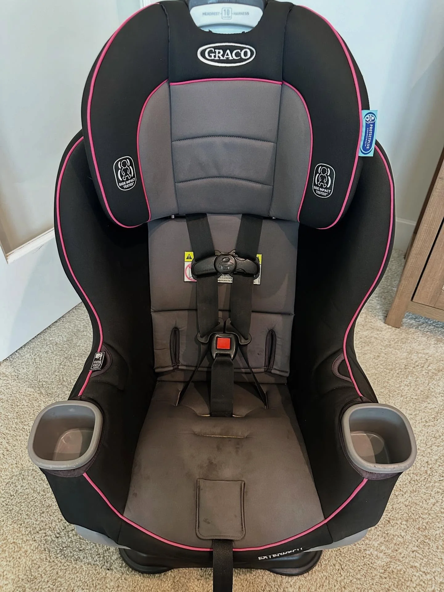 ✨ A little real talk from the Wrangler ✨
Some stains just don&rsquo;t want to quit 😅 Even after scrubbing, soaking, and multiple washes, deep-set messes can sometimes leave behind a shadow.

But here&rsquo;s the good news 👉 your seat is still sanit