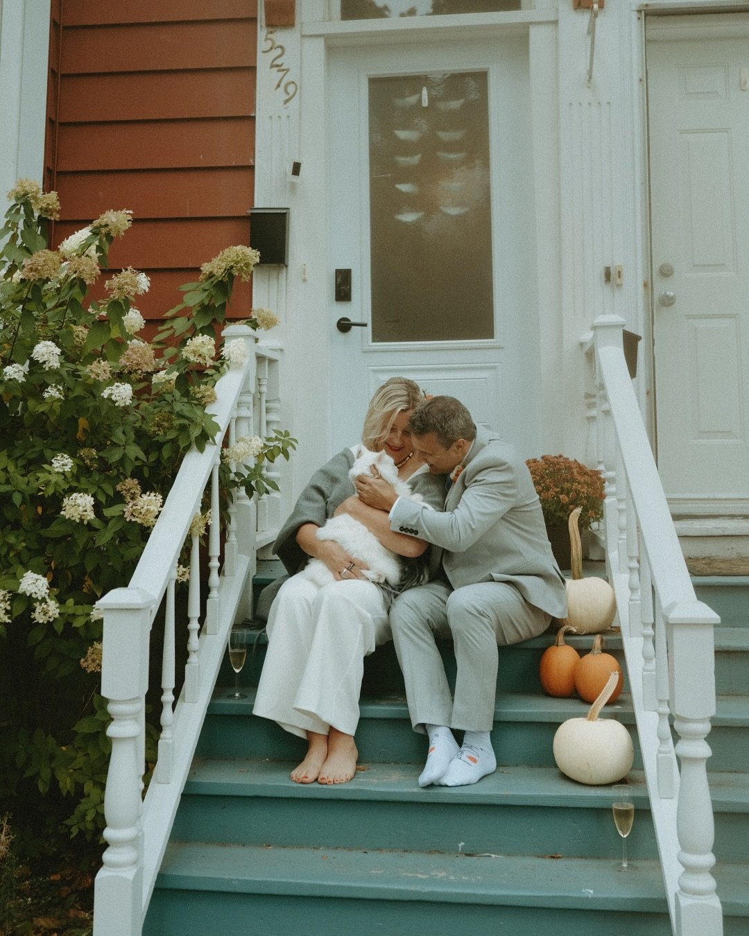 A sweet little elopement by the water, a little rain (followed by a rainbow), a mimosa cheers, and then the cutest at-home cat photos 🤍 The most easygoing, fun day!

Their rings were one of my favourite details - a perfect symbol of their two paths 
