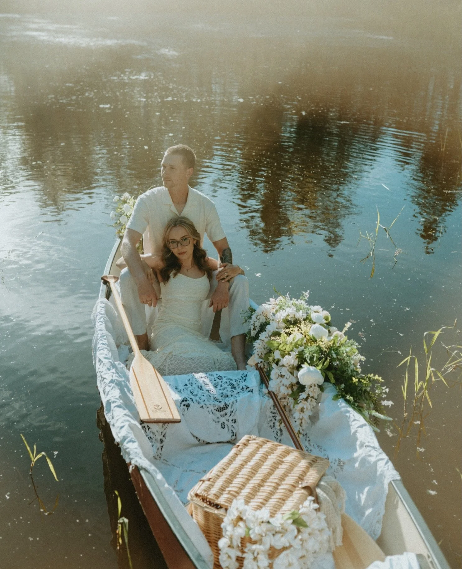 Part 1 of Alyssa and Riley at @harmonyhomesteadstudio 🤍💍 literally the most perfect night with them!!!!! Cheers to your engagement! 

(Also thanks for getting into the water for us, hehe)