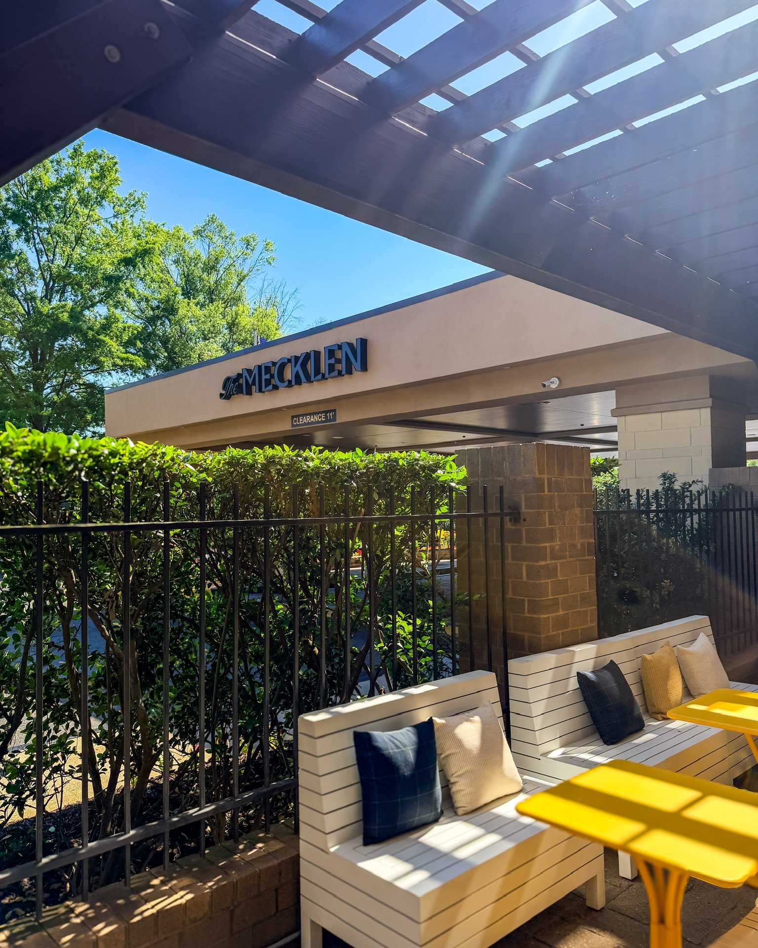 Hello June ☀️

Longer days, warmer air, and a reason to take it all outside.

At The Mecklen, our outdoor spaces are made for sunshine, easy afternoons, and golden hour that stretches well into the evening.