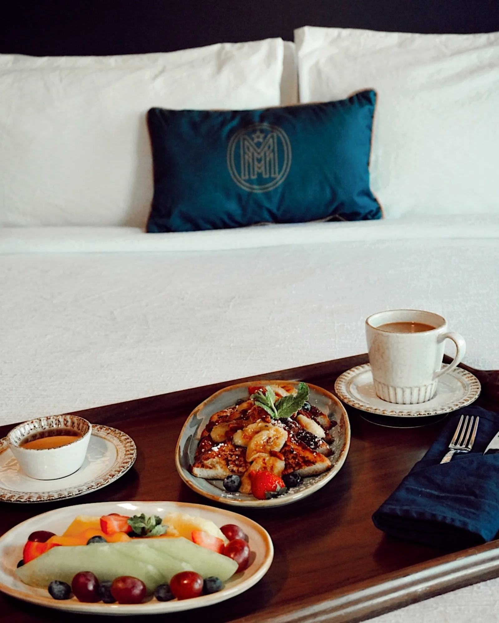 A staycation in Charlotte looks a little like this.

Slow mornings, easy plans, and the city just outside your door.

Check in at The Mecklen and turn a weekend into a reset without ever leaving town.

🔗 Visit the link in our bio to book your stay t