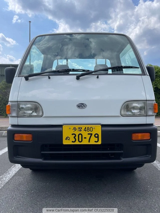 car_e4b39b2b-0163-482b-b70c-39fa777cea91_640_0.jpg