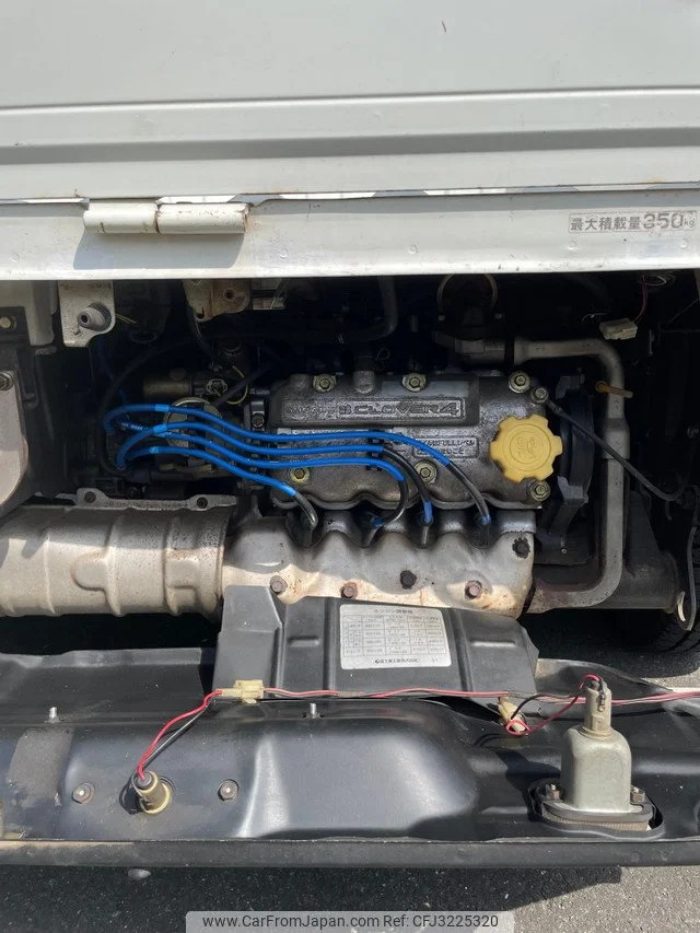 car_808c6027-e075-4f8c-b092-666f0277354a_640_0.jpg