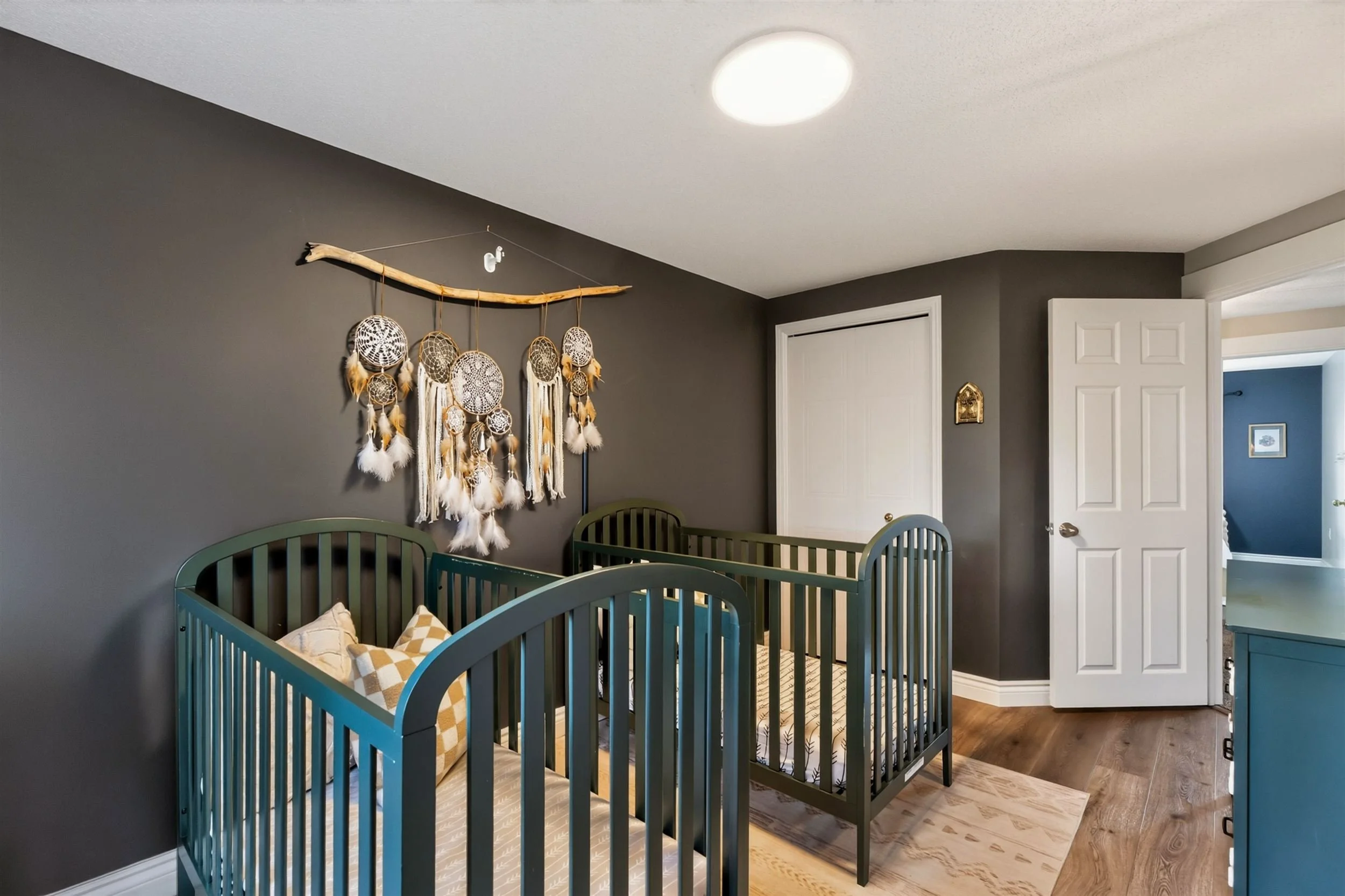 18-Bedroom2-2.jpg