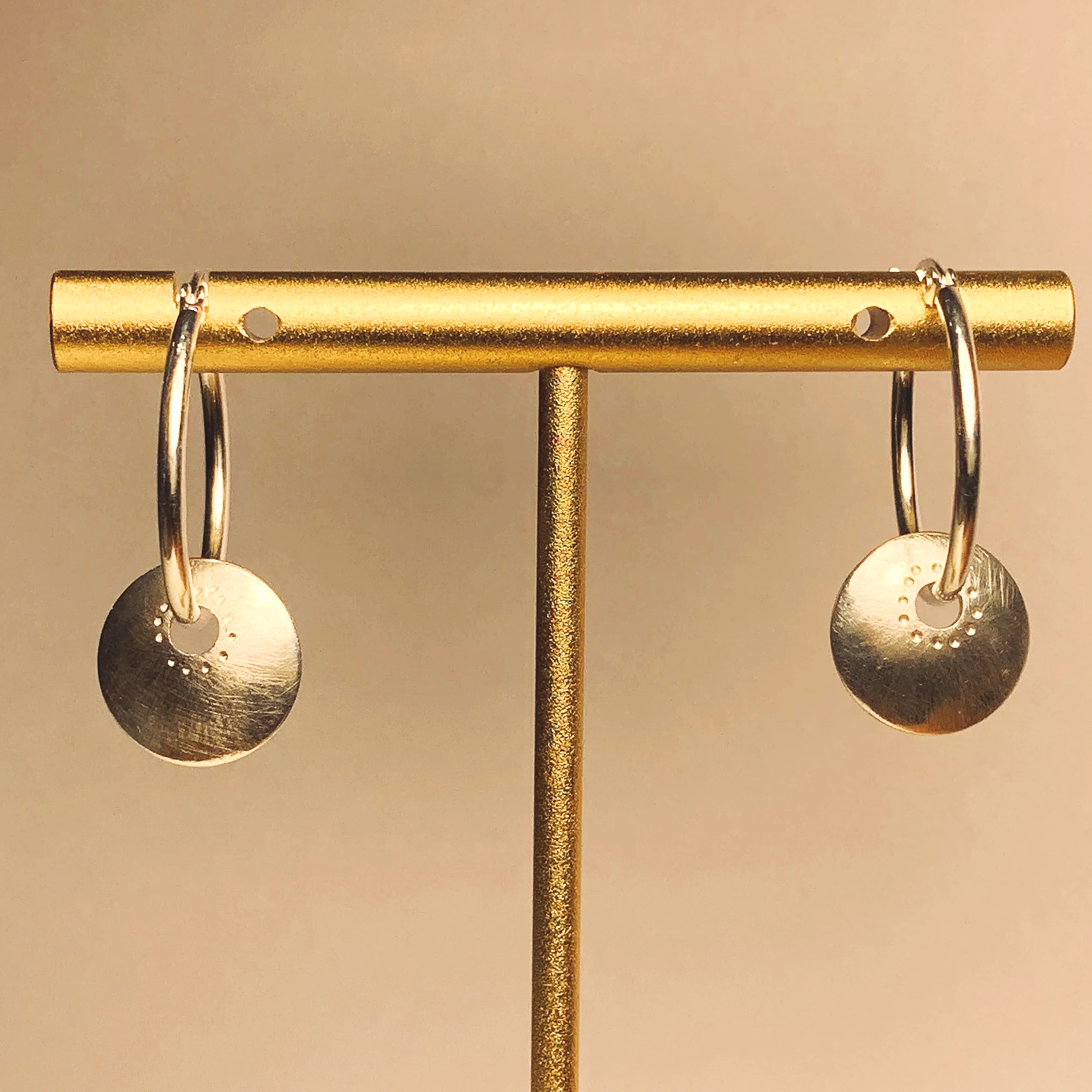 Belak+Silver+Hoops3.png