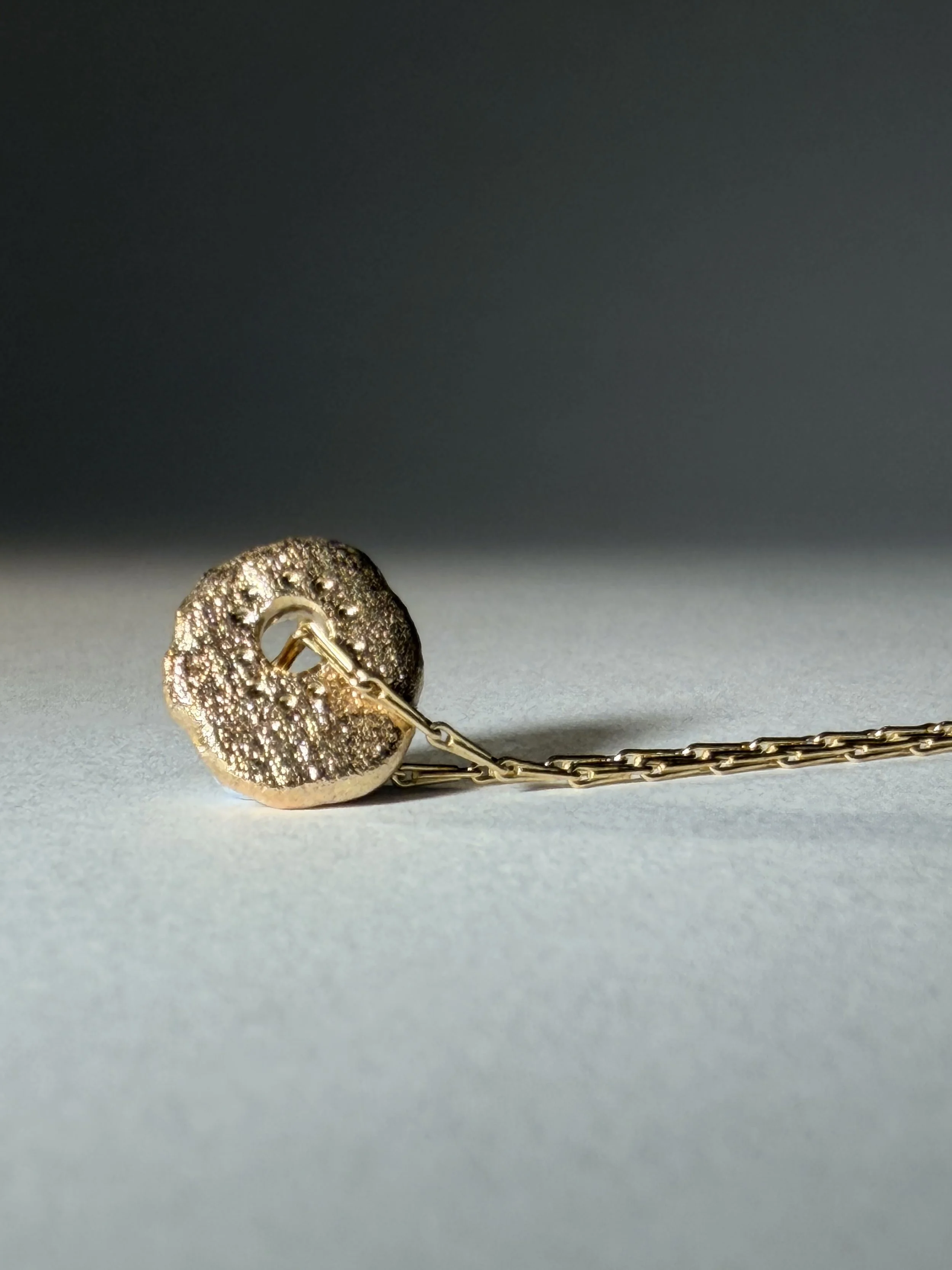 9ct Large Belak Pendant4.jpg