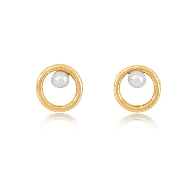 Credo-gold-circle-stud-earrings-with-cultured-freshwater-pearls.jpg