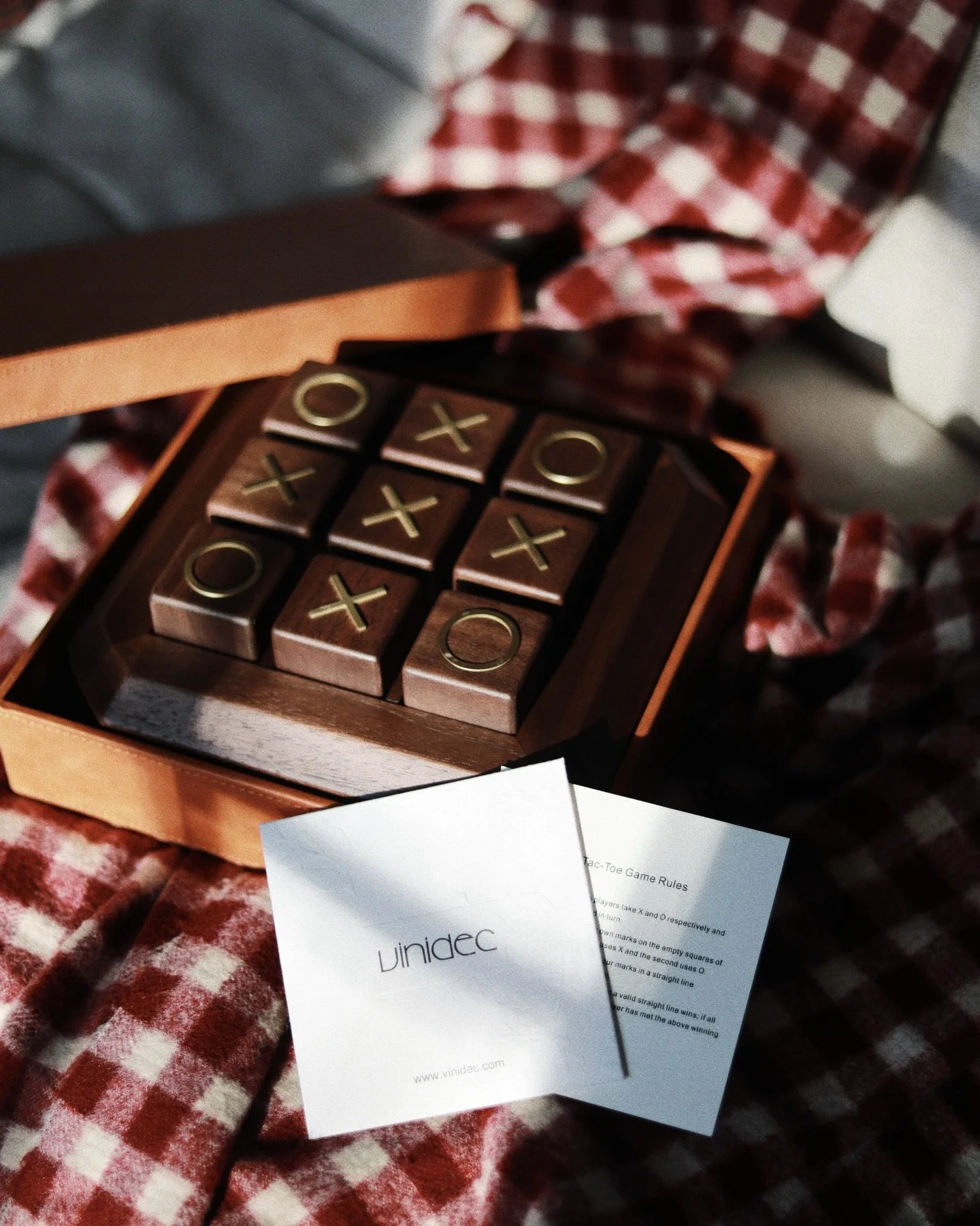 Roses are red, chocolates are sweet&hellip; but this Valentine&rsquo;s, why not gift something that lasts?
Our Noughts &amp; Crosses set is crafted from rich dark walnut wood and wrapped in a luxurious leather box, designed to look just like a fine b
