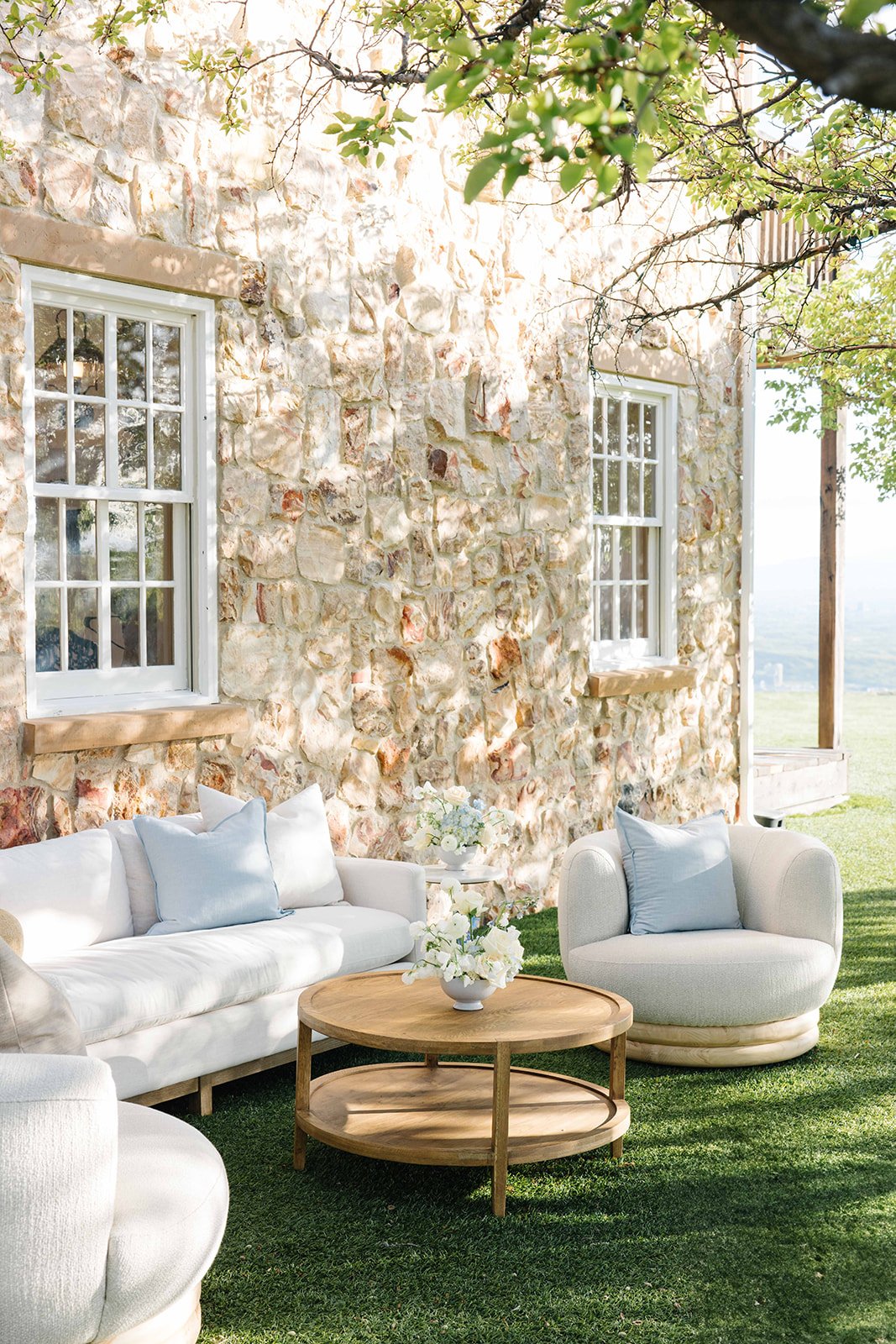 Lounge Furniture Rental